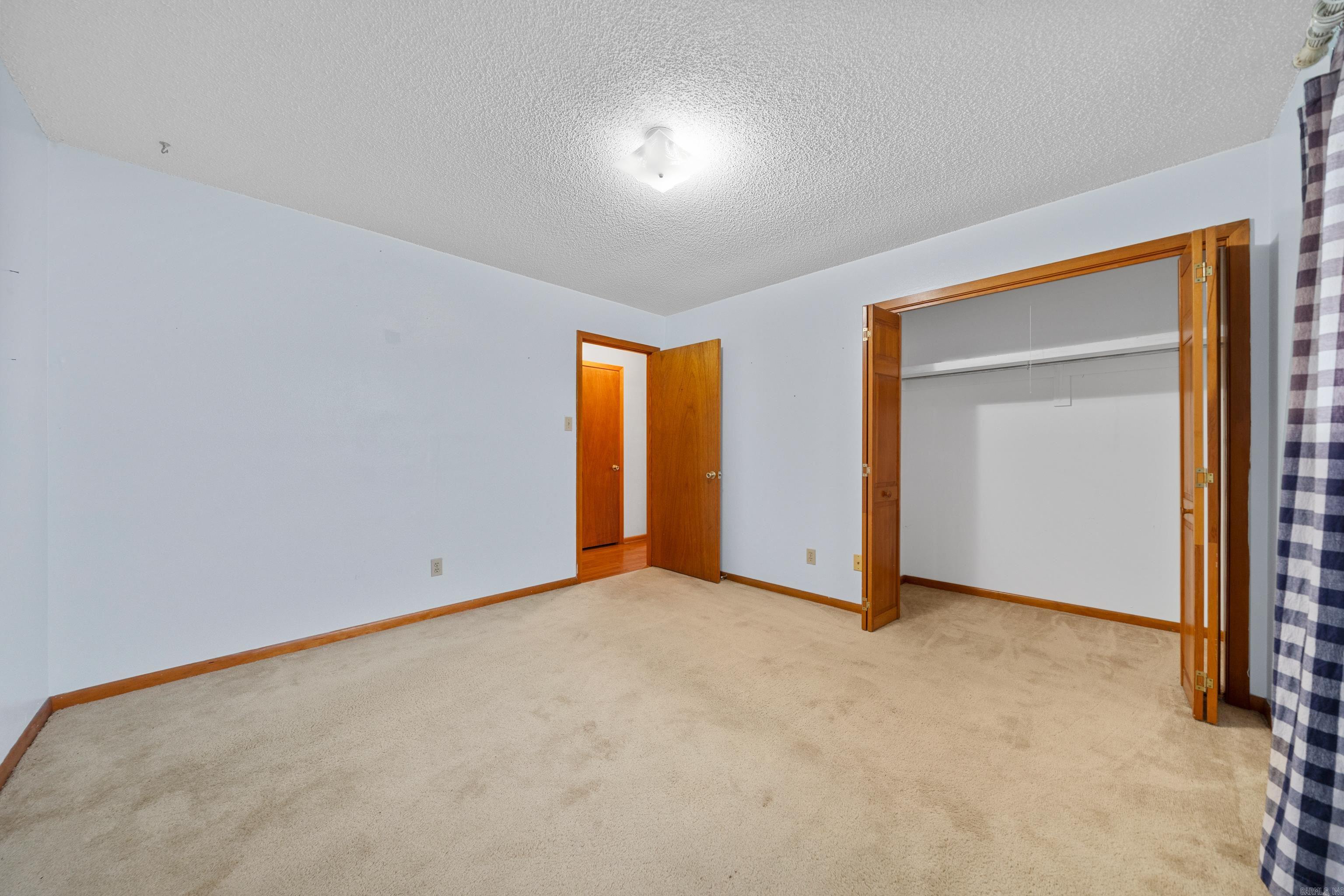 220 Lockhaven  Hot Springs, AR