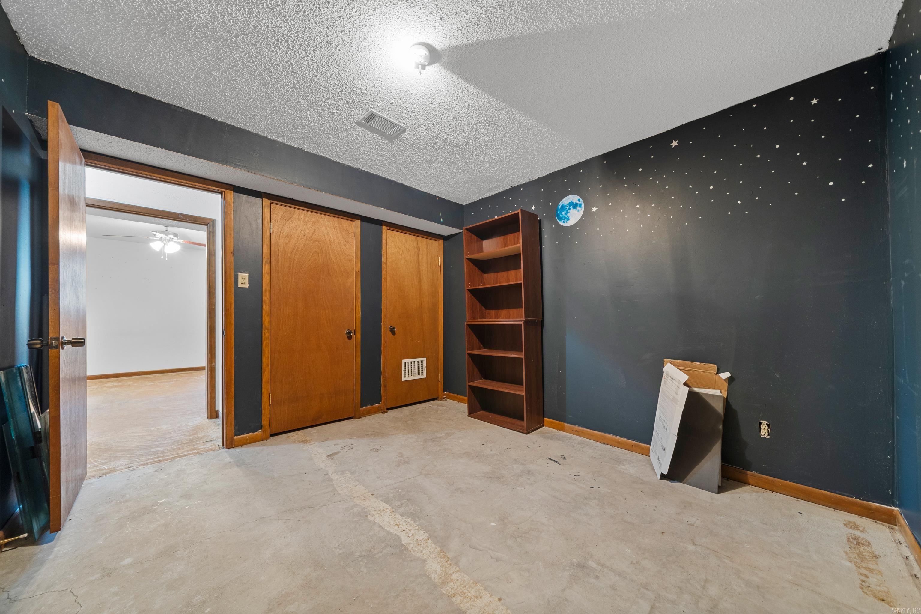 220 Lockhaven  Hot Springs, AR