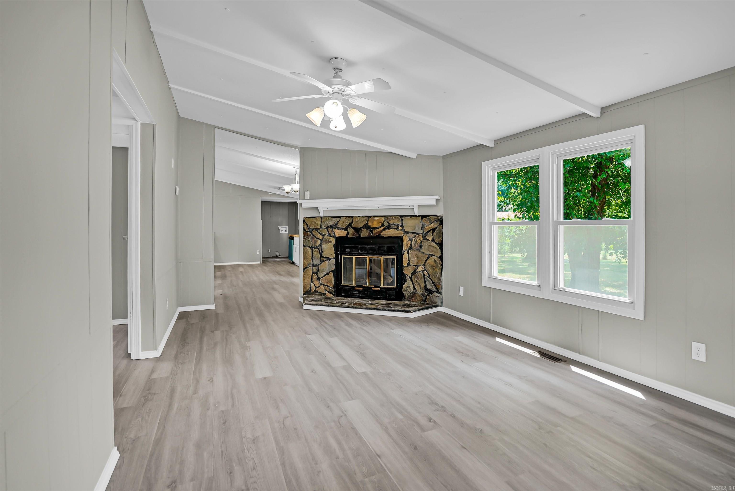 391 Briarwood  Cabot, AR