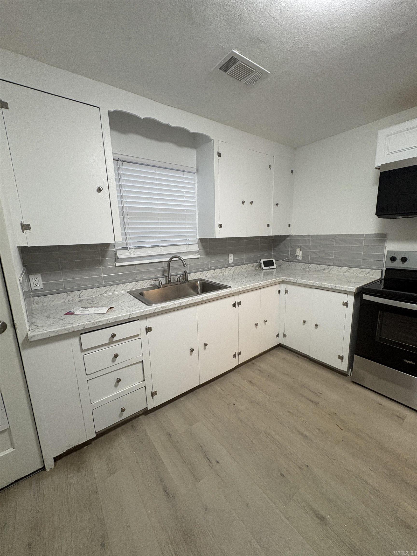 2117 W 19th  Little Rock, AR