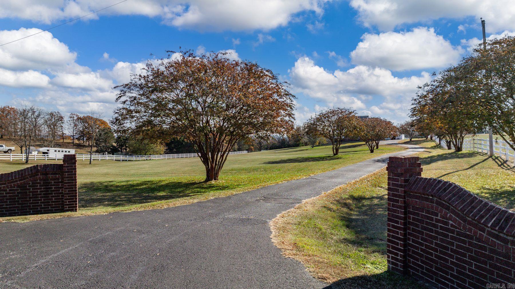 62 Mill Creek  Greenbrier, AR