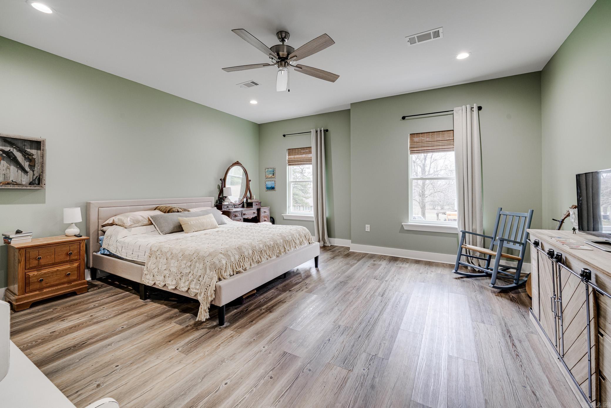 62 Ridge  Greenbrier, AR