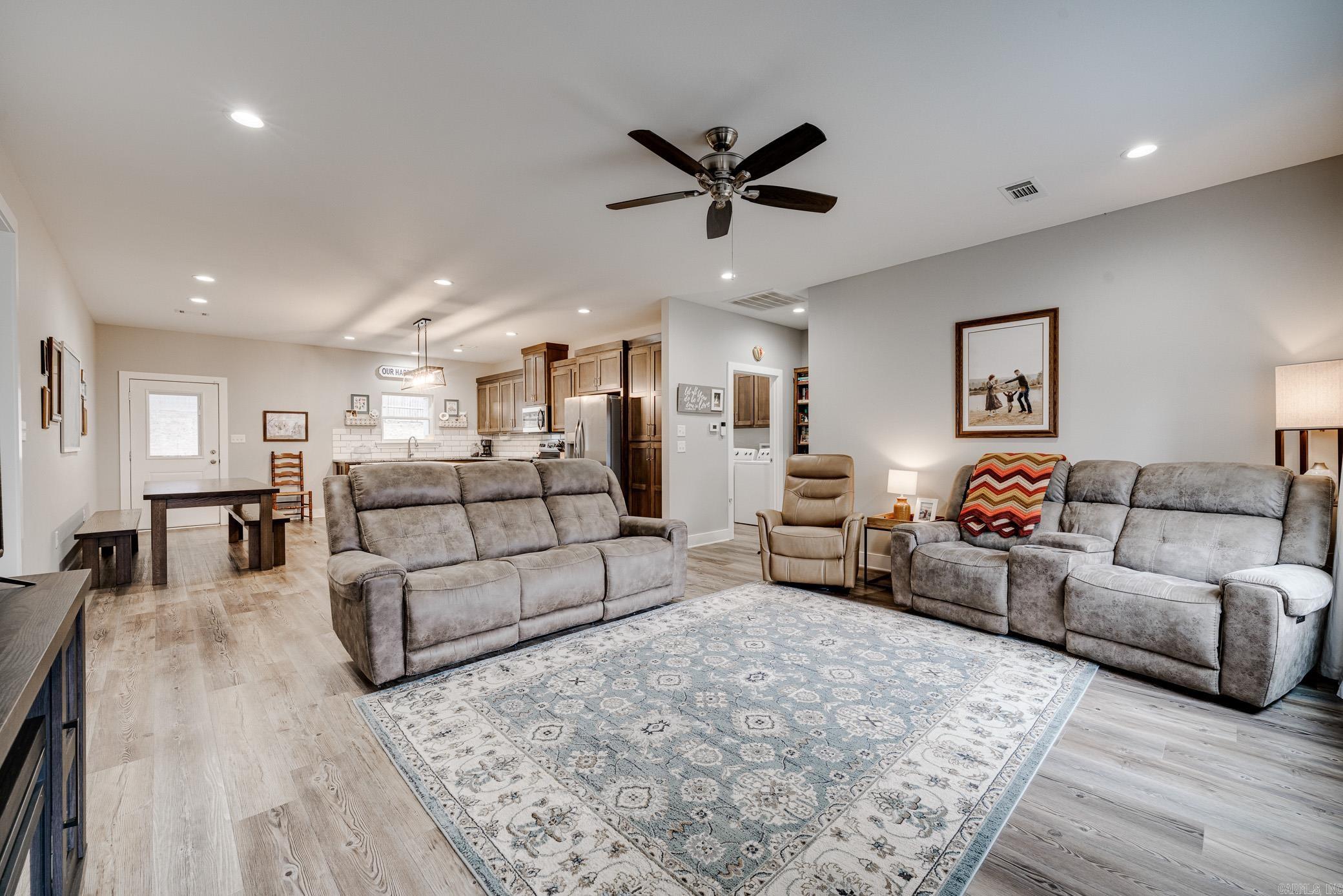 62 Ridge  Greenbrier, AR