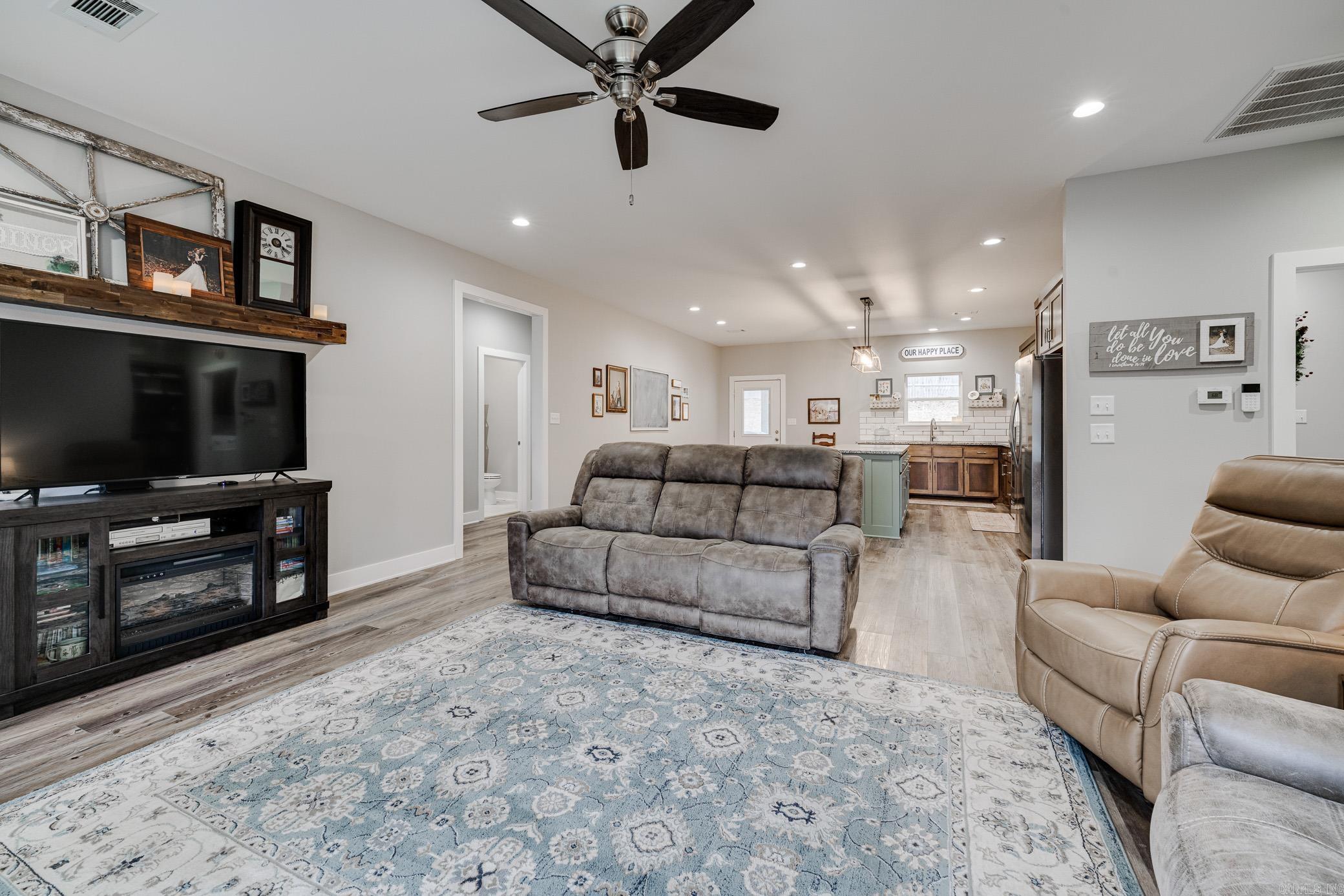 62 Ridge  Greenbrier, AR