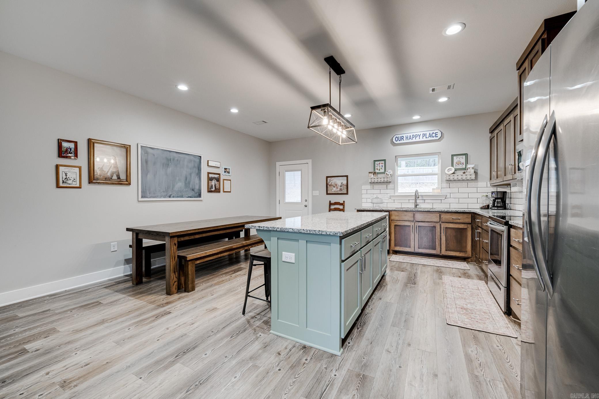 62 Ridge  Greenbrier, AR