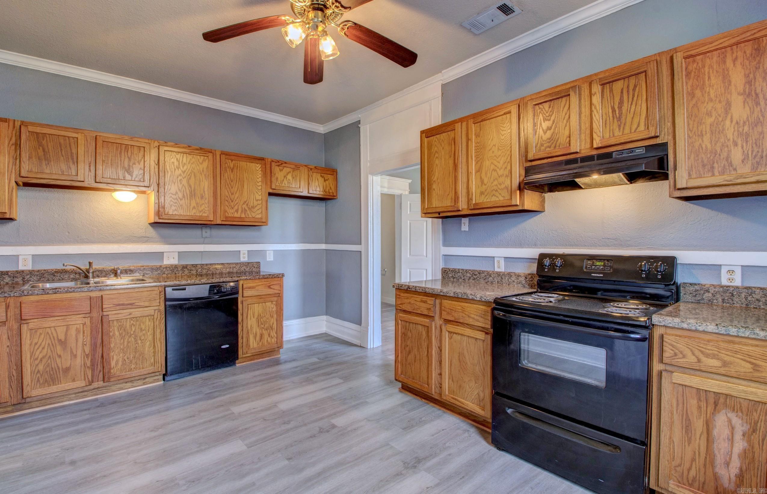 1019 Booker  Little Rock, AR