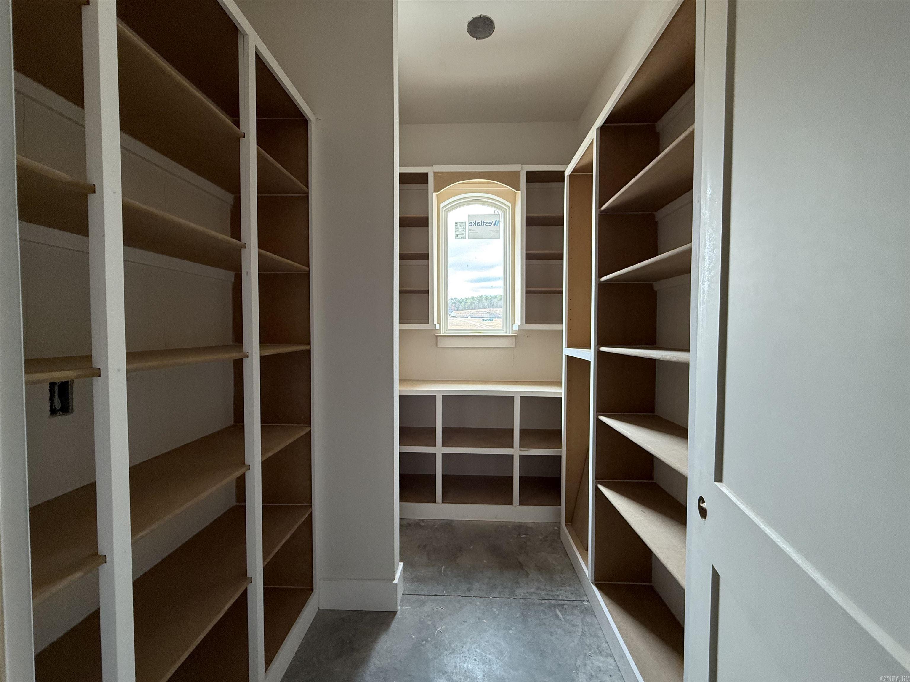 67 Mountain Brook  Little Rock, AR