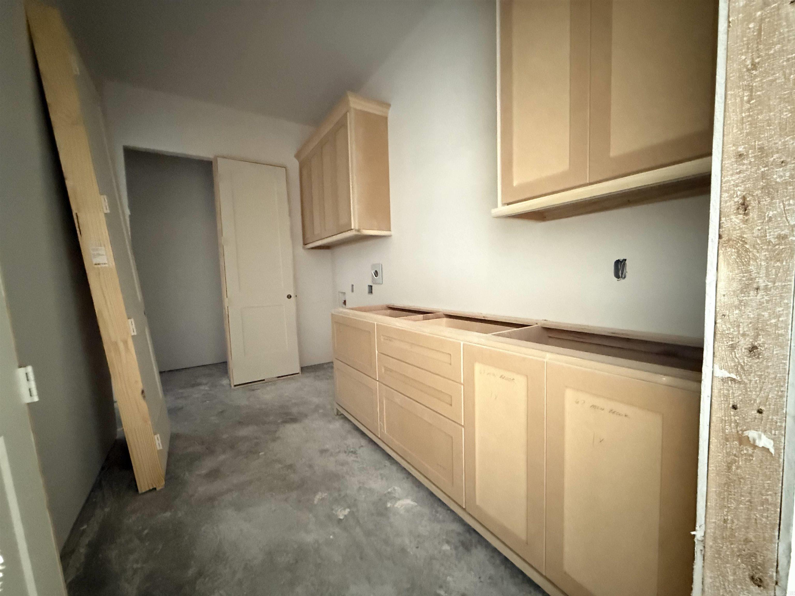 67 Mountain Brook  Little Rock, AR