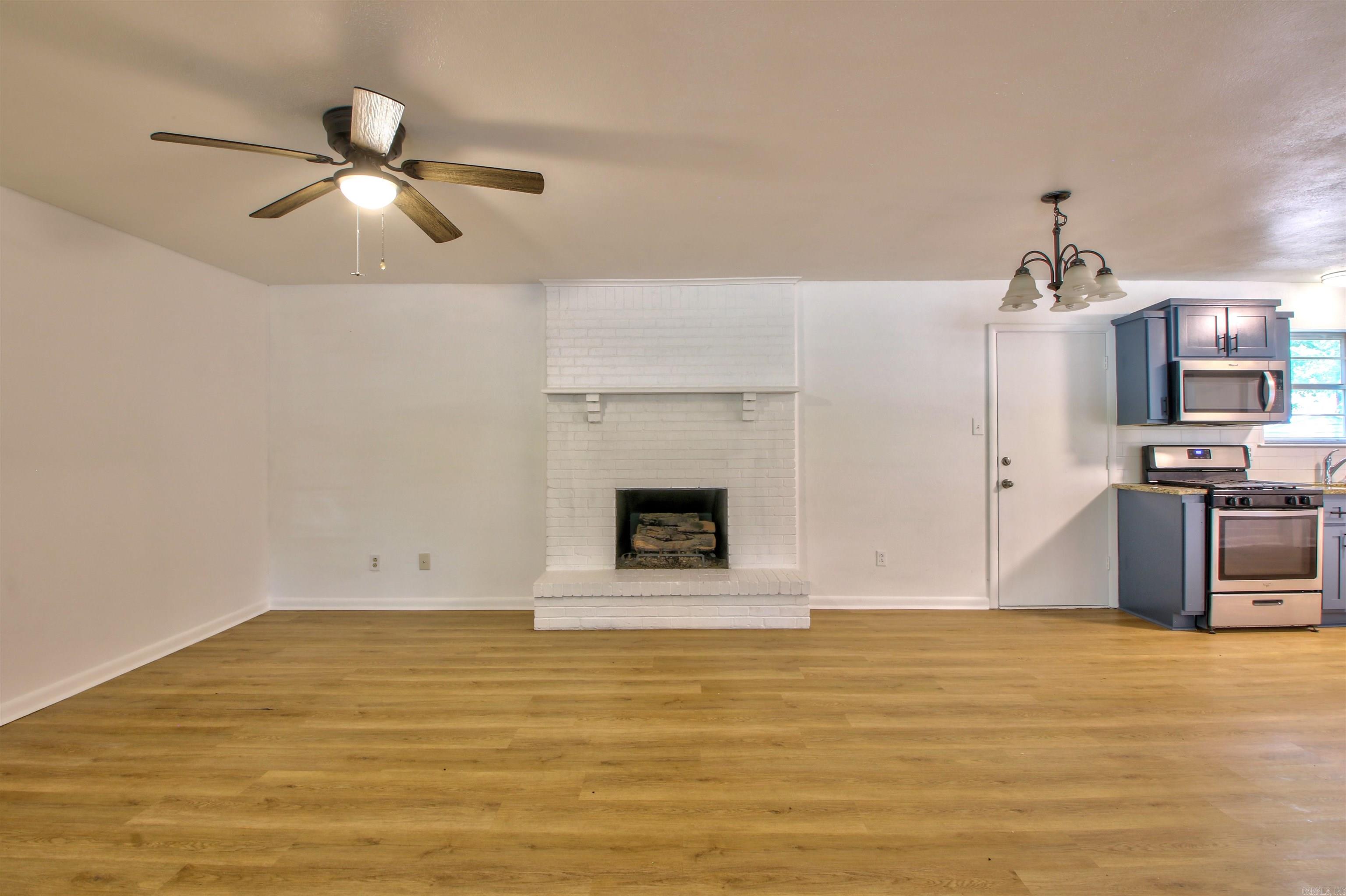 39 Sheraton Oaks  Sherwood, AR