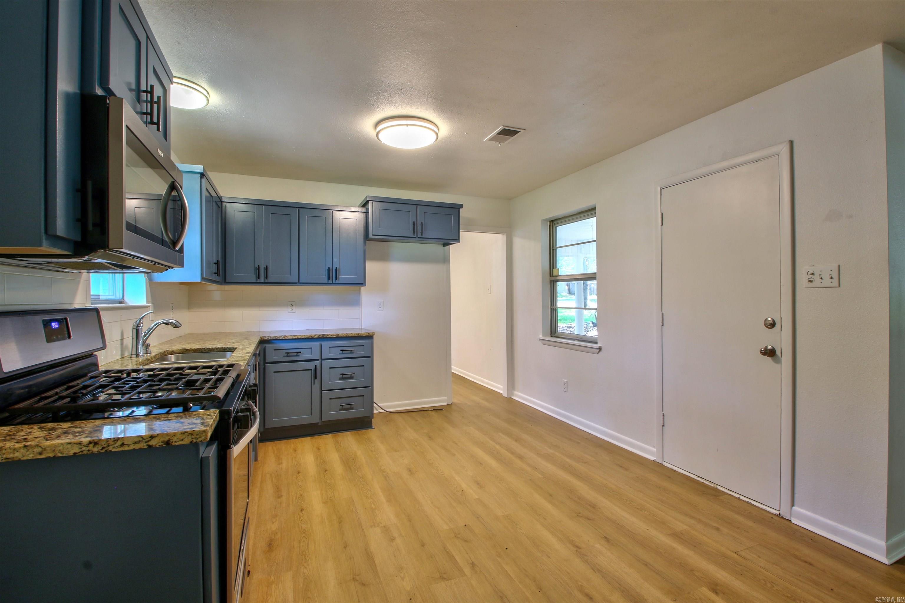 39 Sheraton Oaks  Sherwood, AR