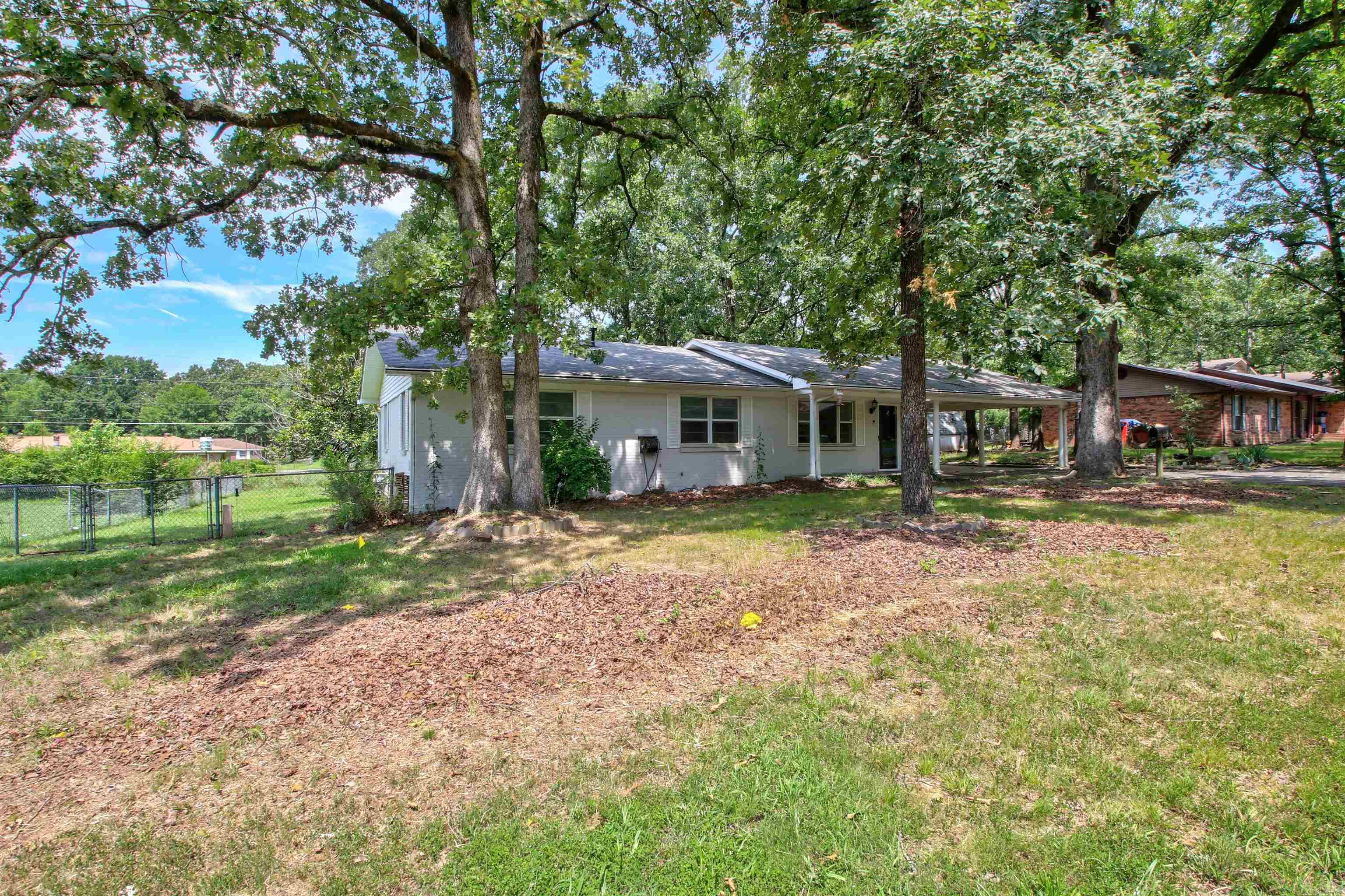 39 Sheraton Oaks  Sherwood, AR
