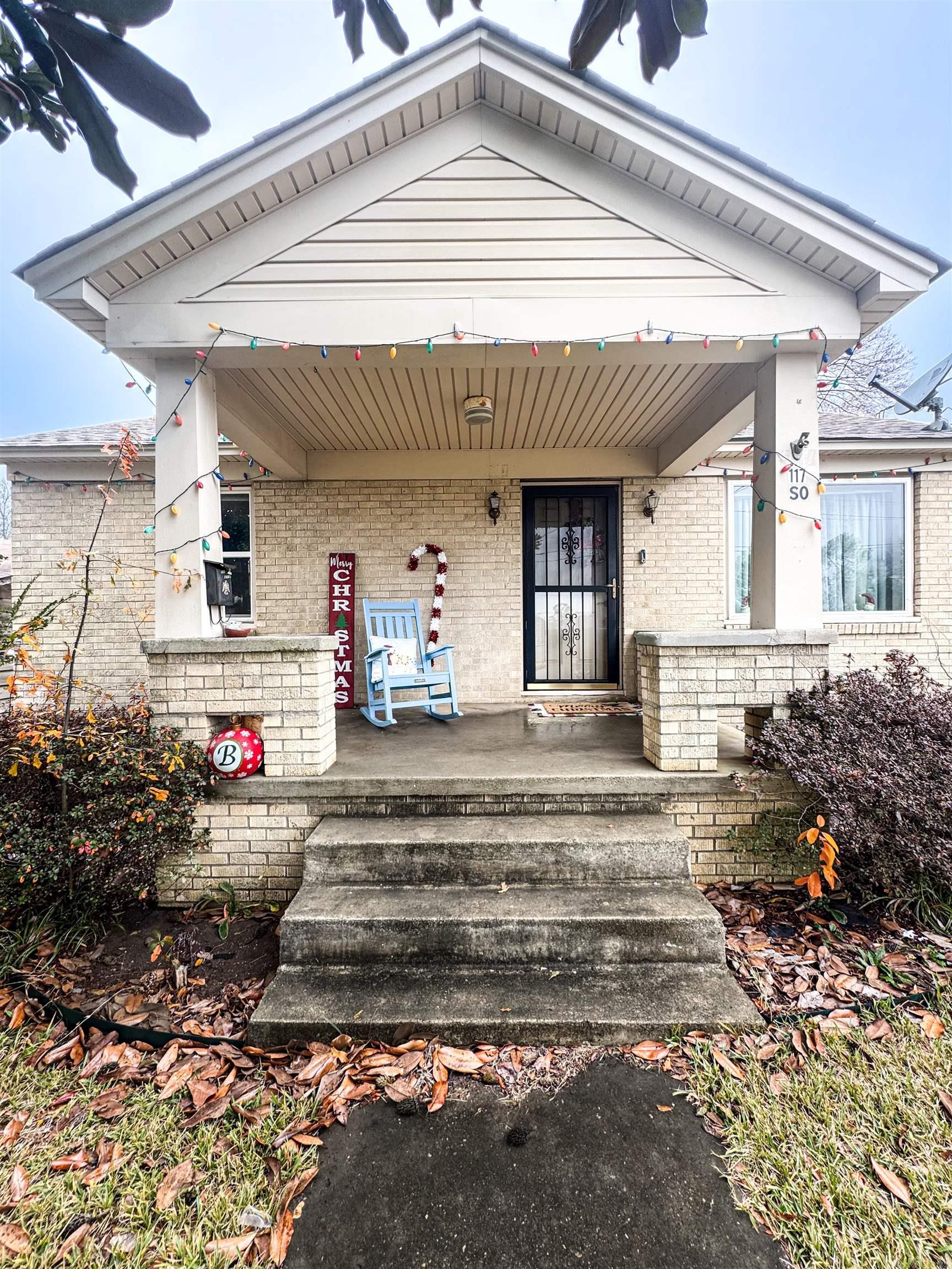 117 S Fourth  Benton, AR