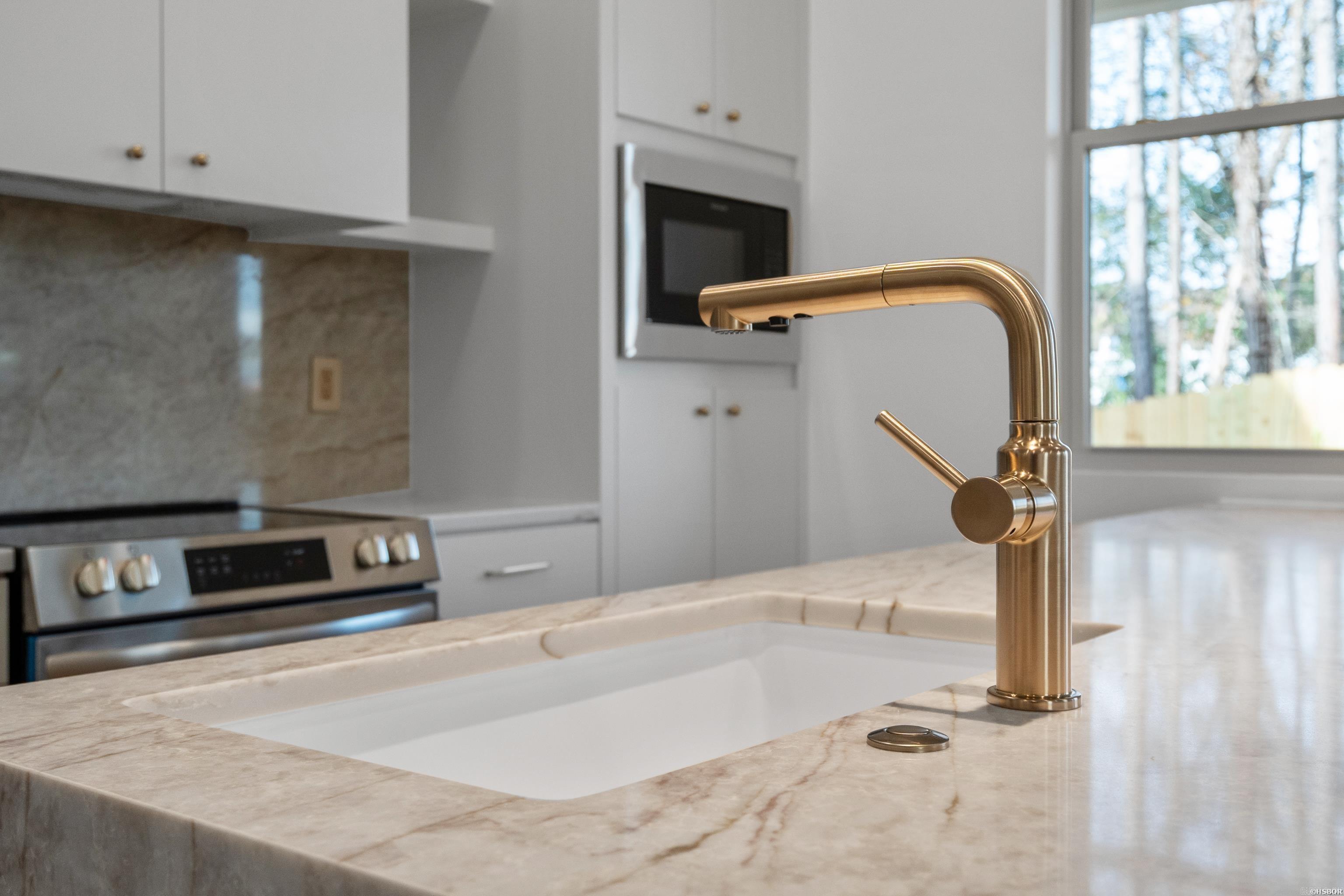 137 Lake Pointe  Hot Springs, AR