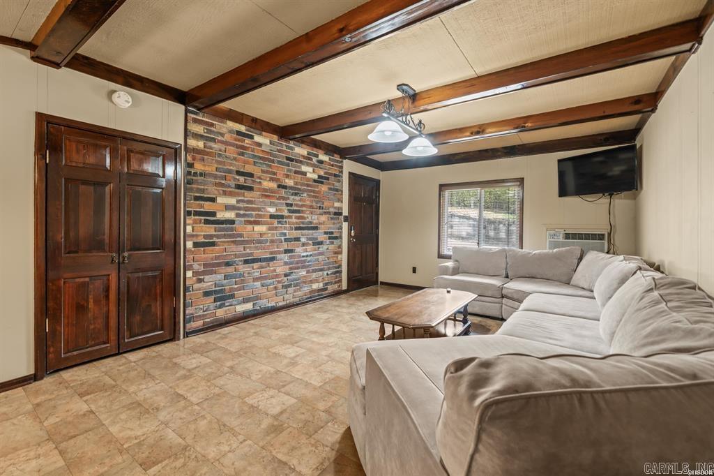 132 Haggard  Hot Springs, AR