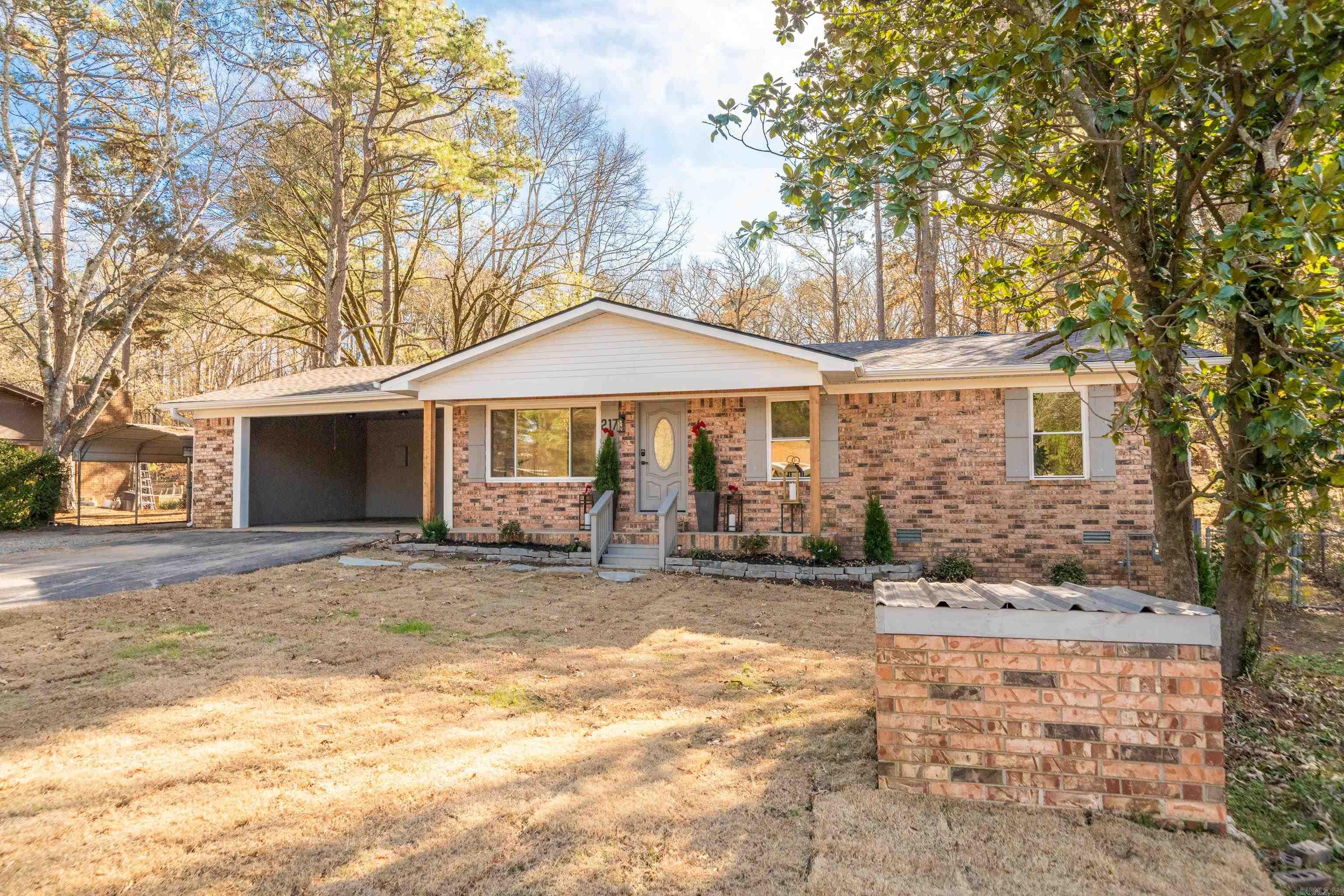 217 Windamere  Hot Springs, AR