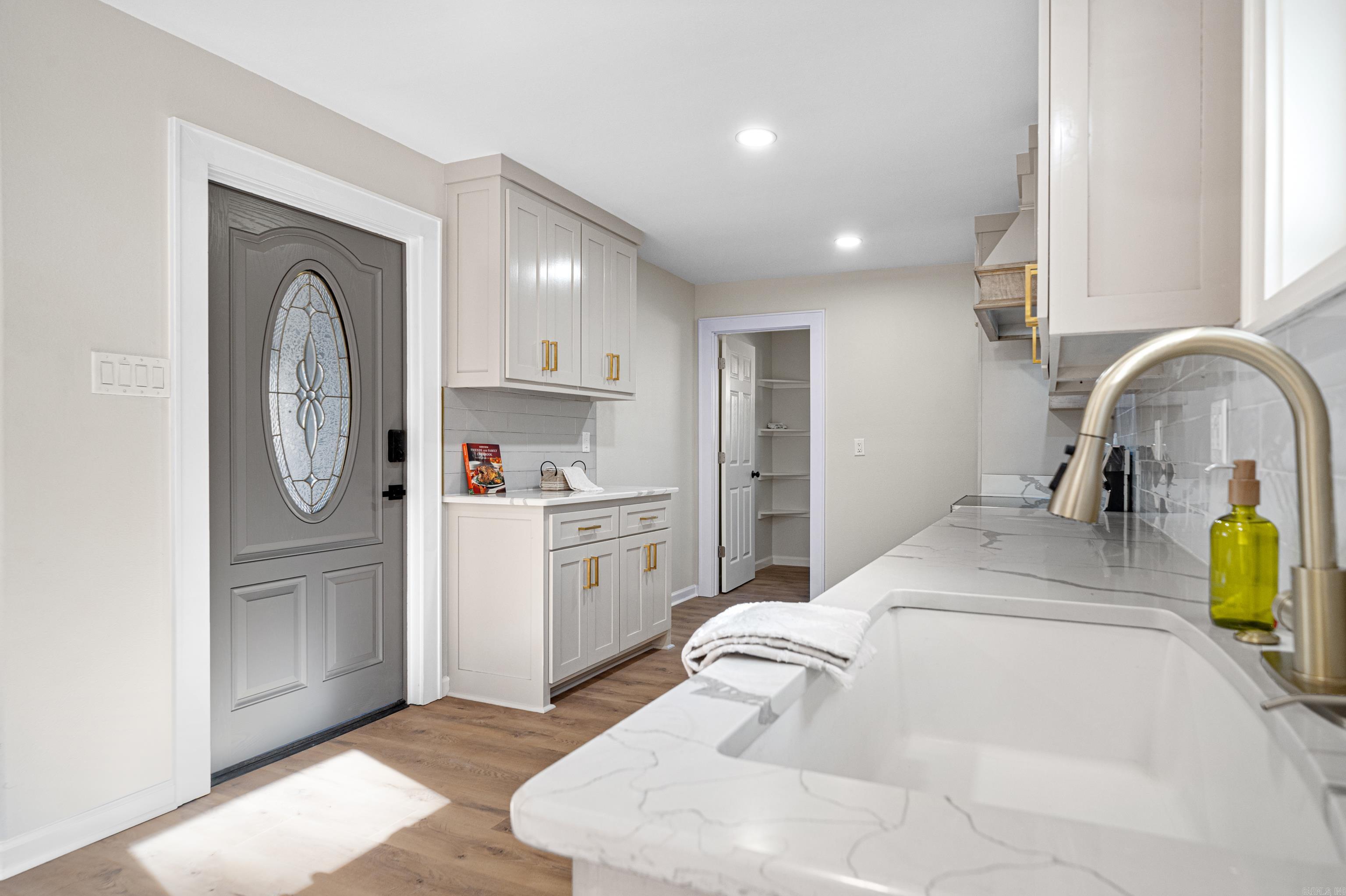 217 Windamere  Hot Springs, AR