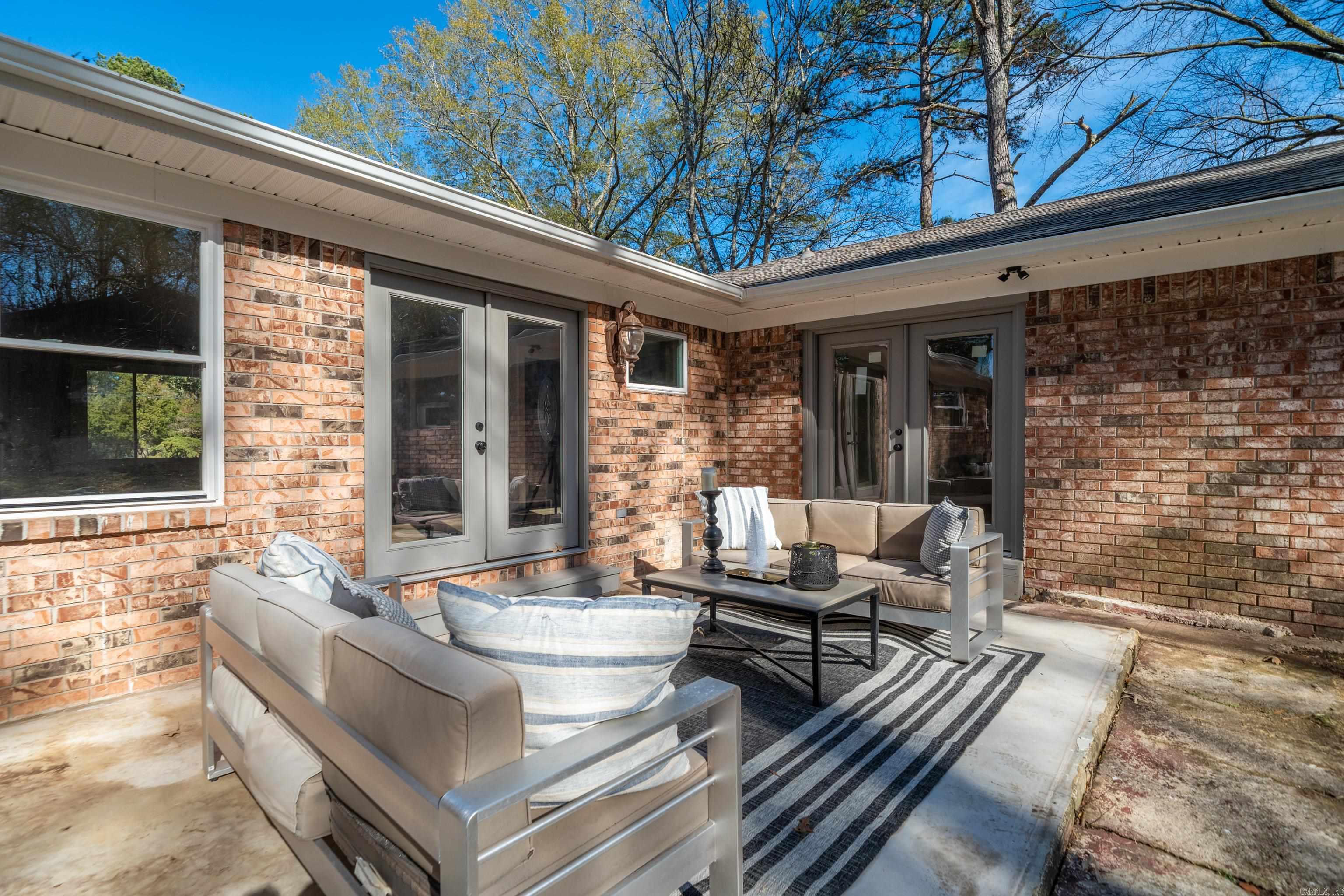 217 Windamere  Hot Springs, AR