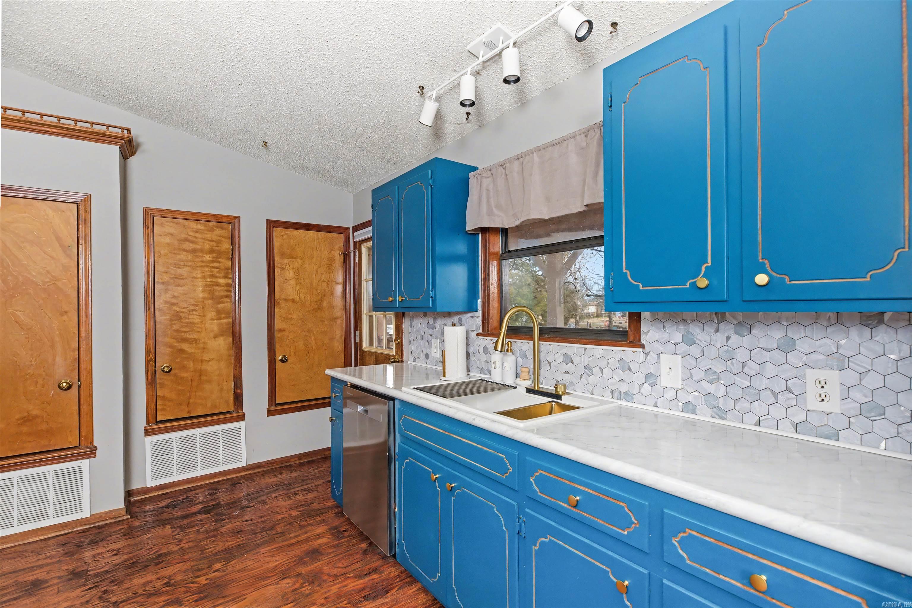 3223 Canal  White Hall, AR