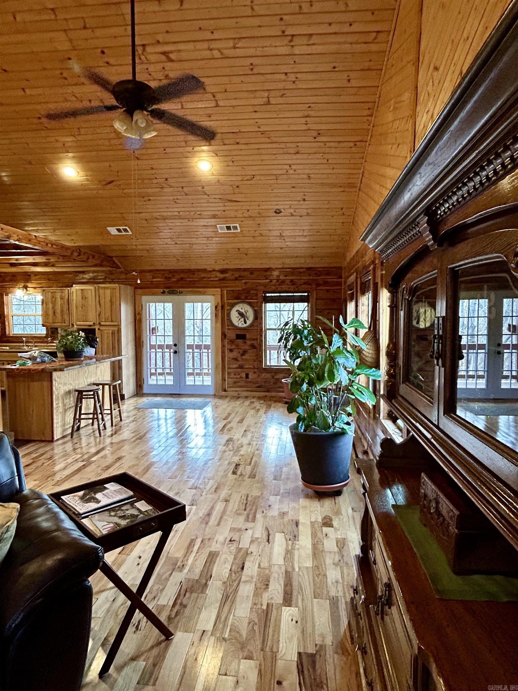 105 Green Meadow Road  Mountain View, AR