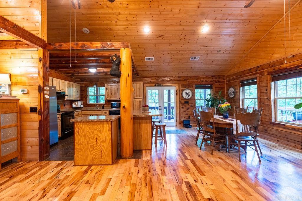 105 Green Meadow Road  Mountain View, AR