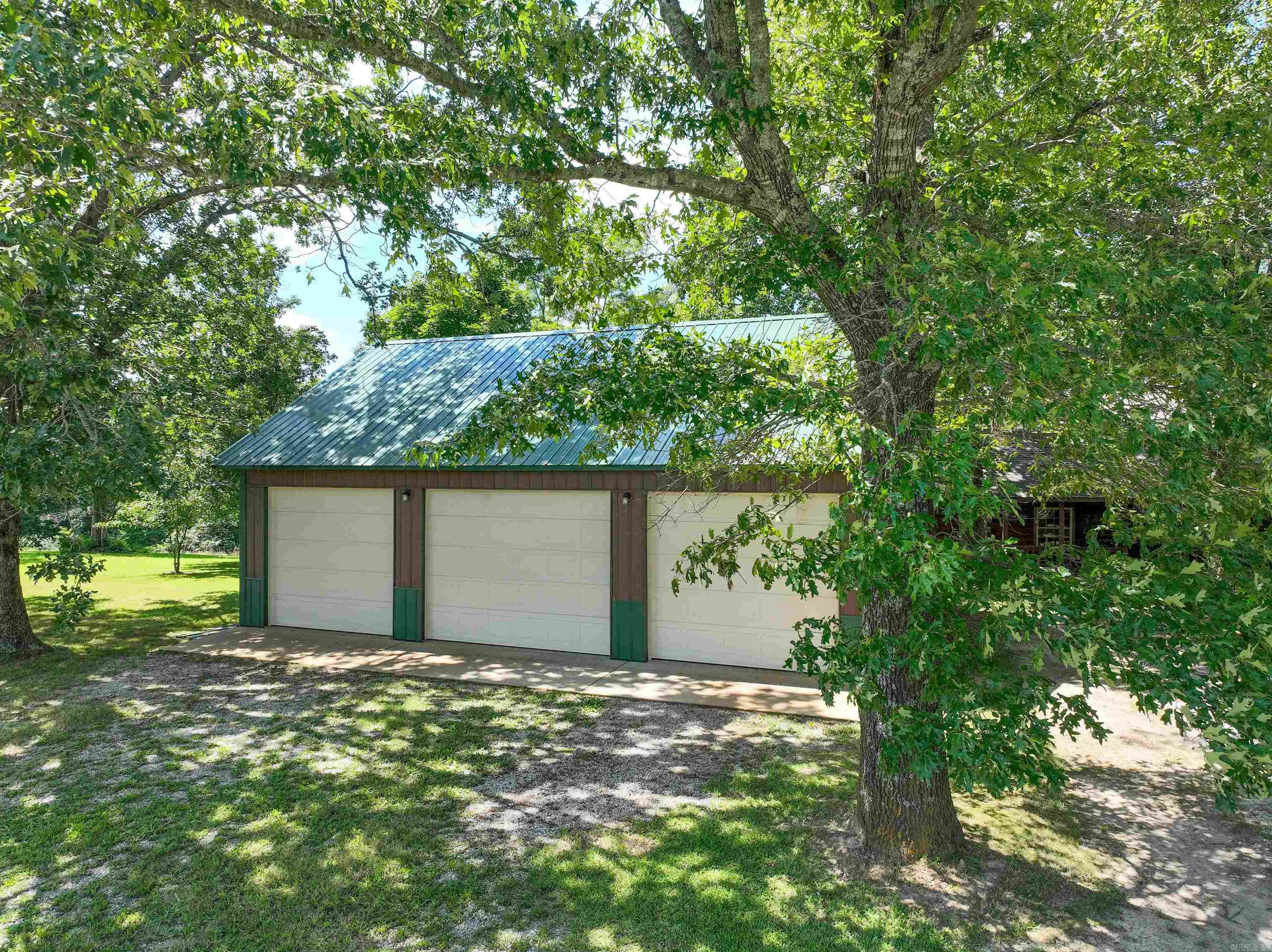 105 Green Meadow Road  Mountain View, AR