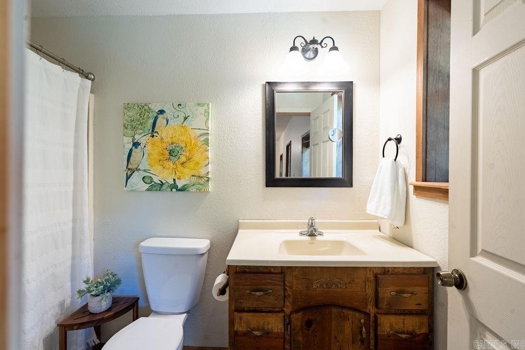 105 Green Meadow Road  Mountain View, AR