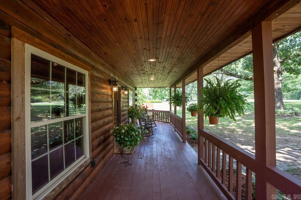 105 Green Meadow Road  Mountain View, AR