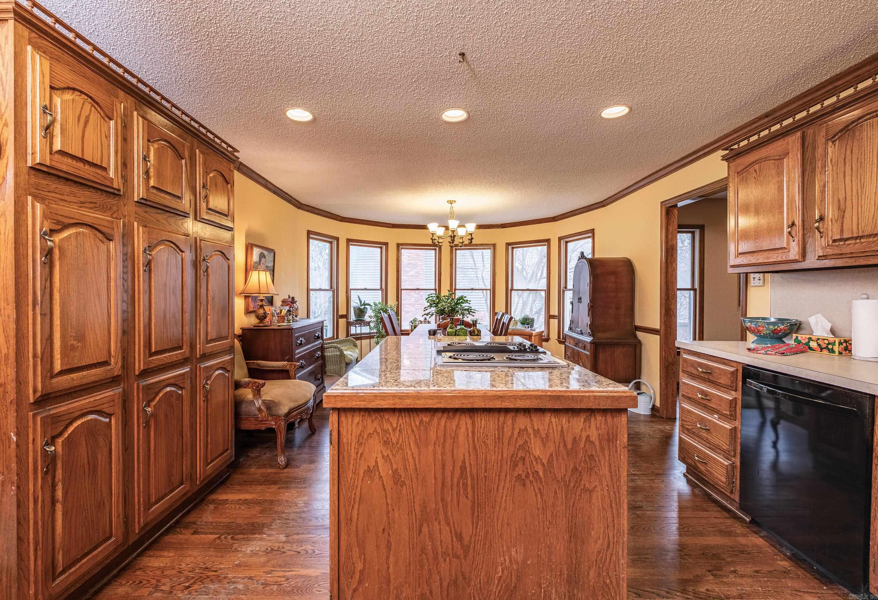 5916 North Hills  Sherwood, AR