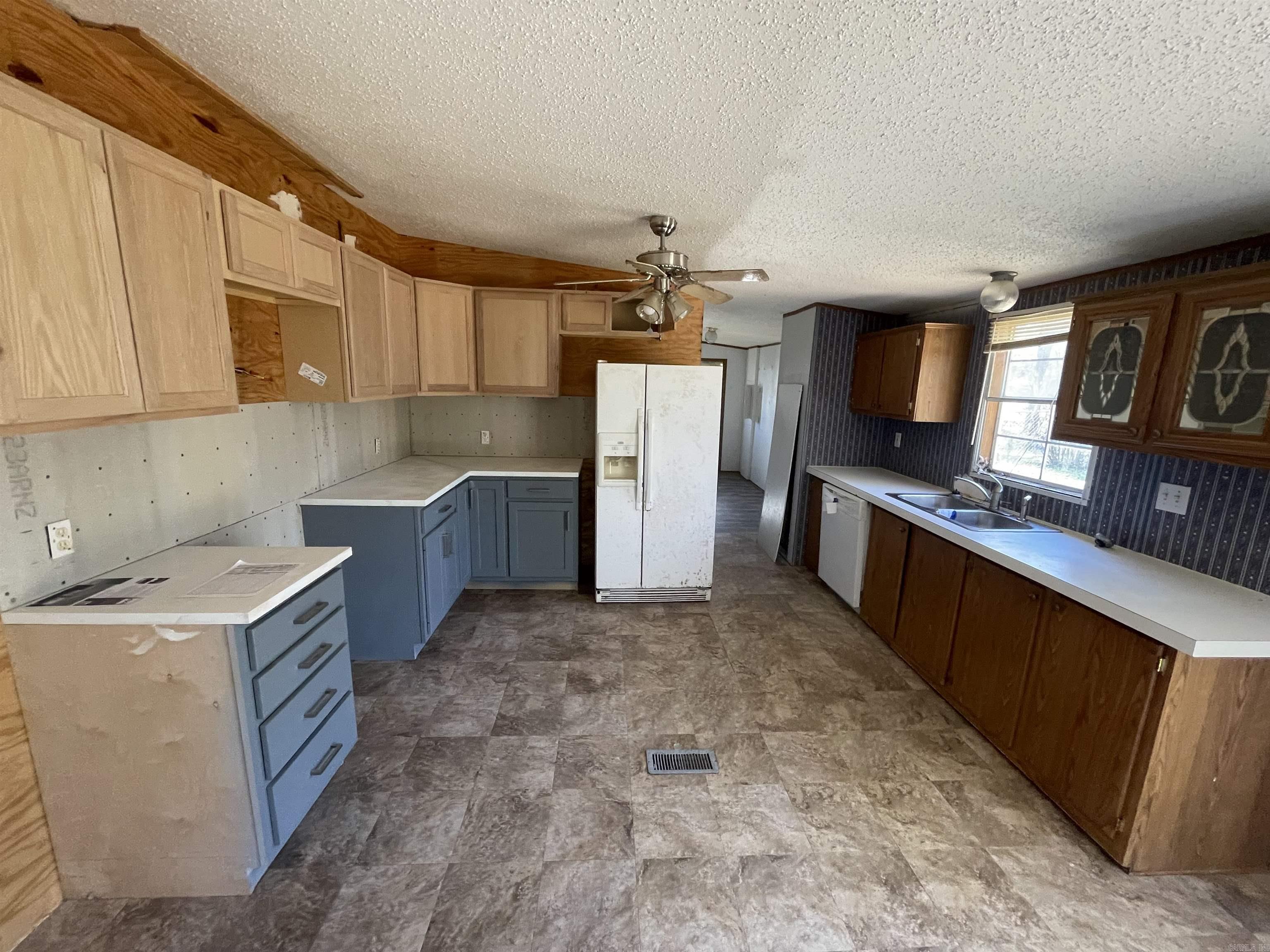 121 Ebony  Hot Springs, AR