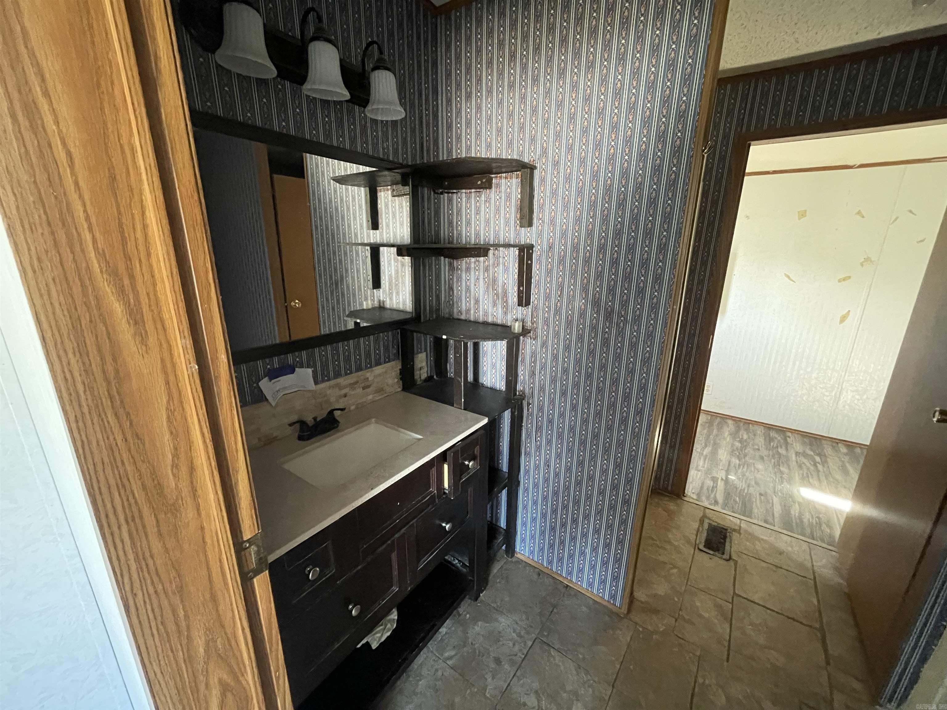 121 Ebony  Hot Springs, AR