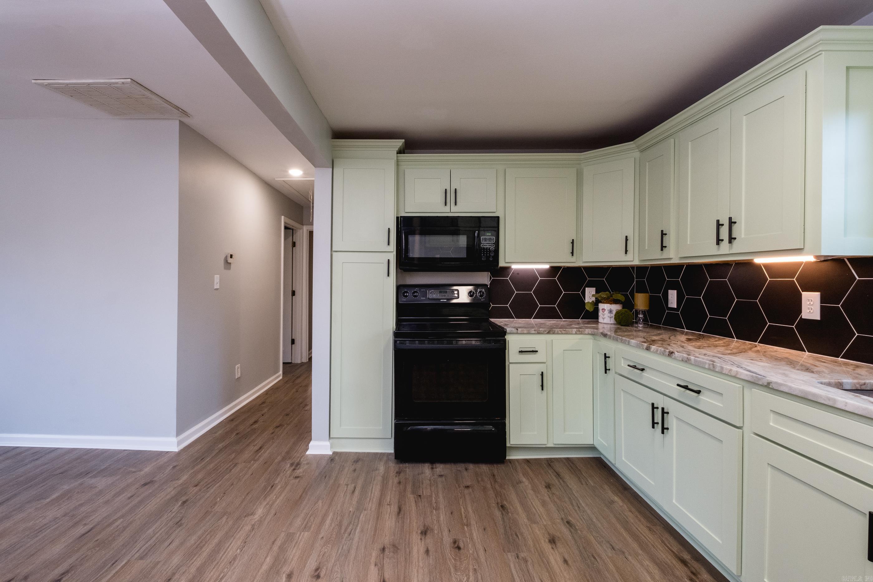 4214 Marsh  Little Rock, AR