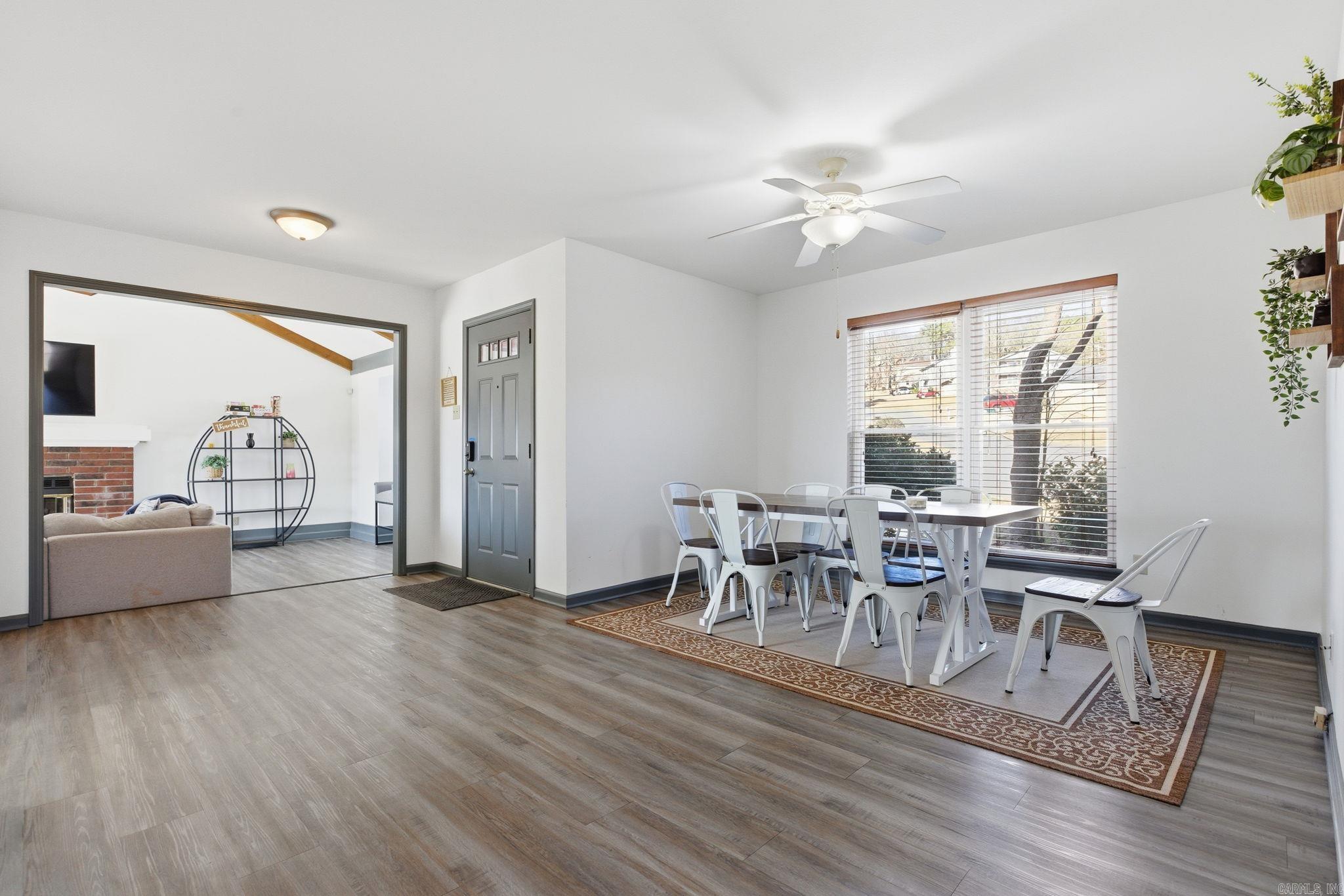 30 Summerland Ct  Little Rock, AR