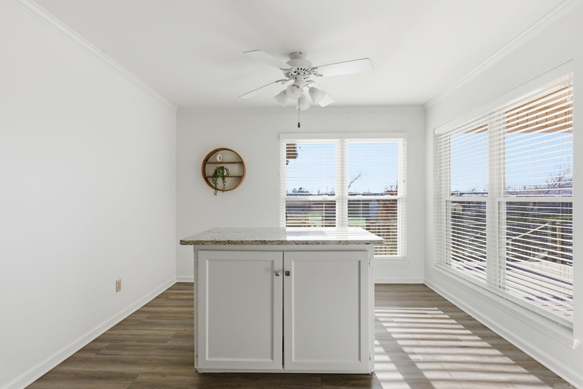 30 Summerland Ct  Little Rock, AR