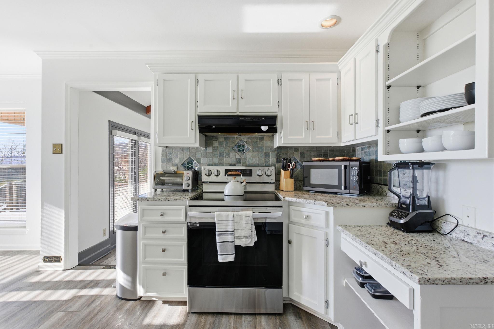 30 Summerland Ct  Little Rock, AR