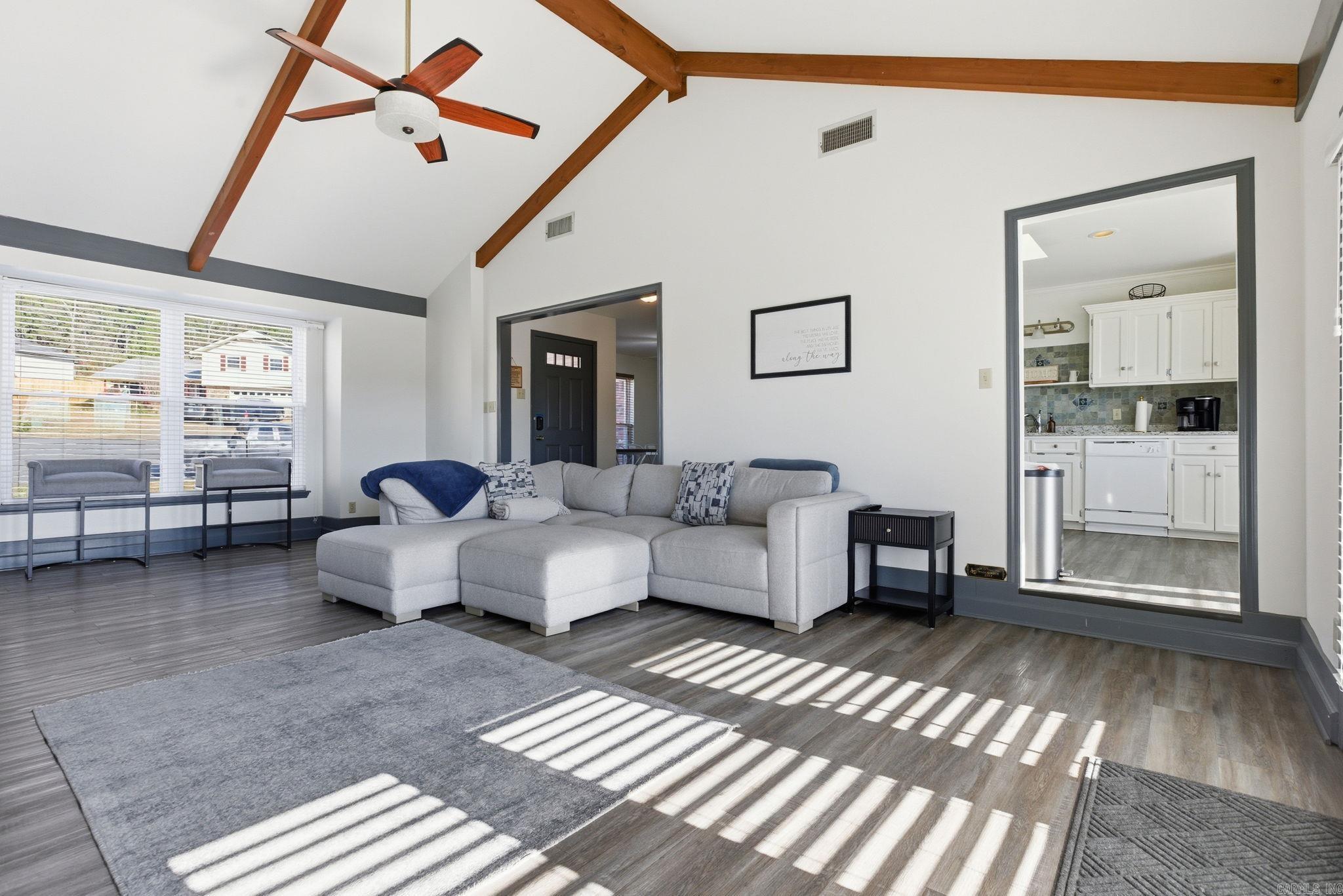 30 Summerland Ct  Little Rock, AR