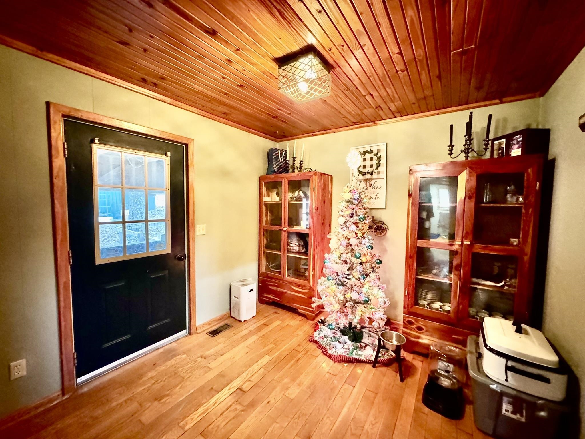 404 Bone Island Road  Melbourne, AR