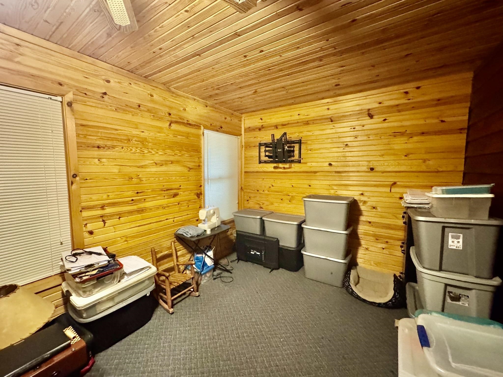 404 Bone Island Road Melbourne, AR 72556