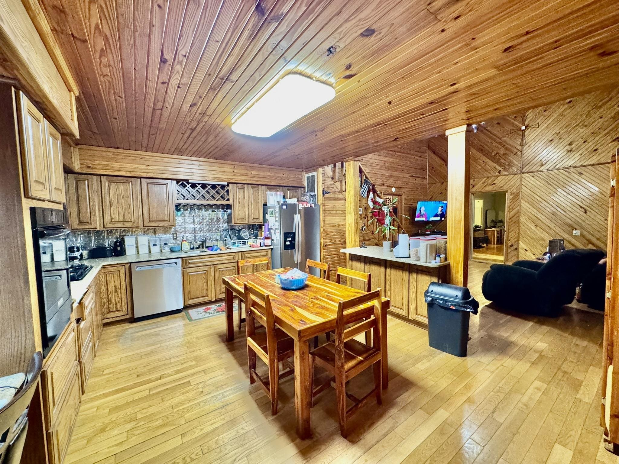 404 Bone Island Road  Melbourne, AR