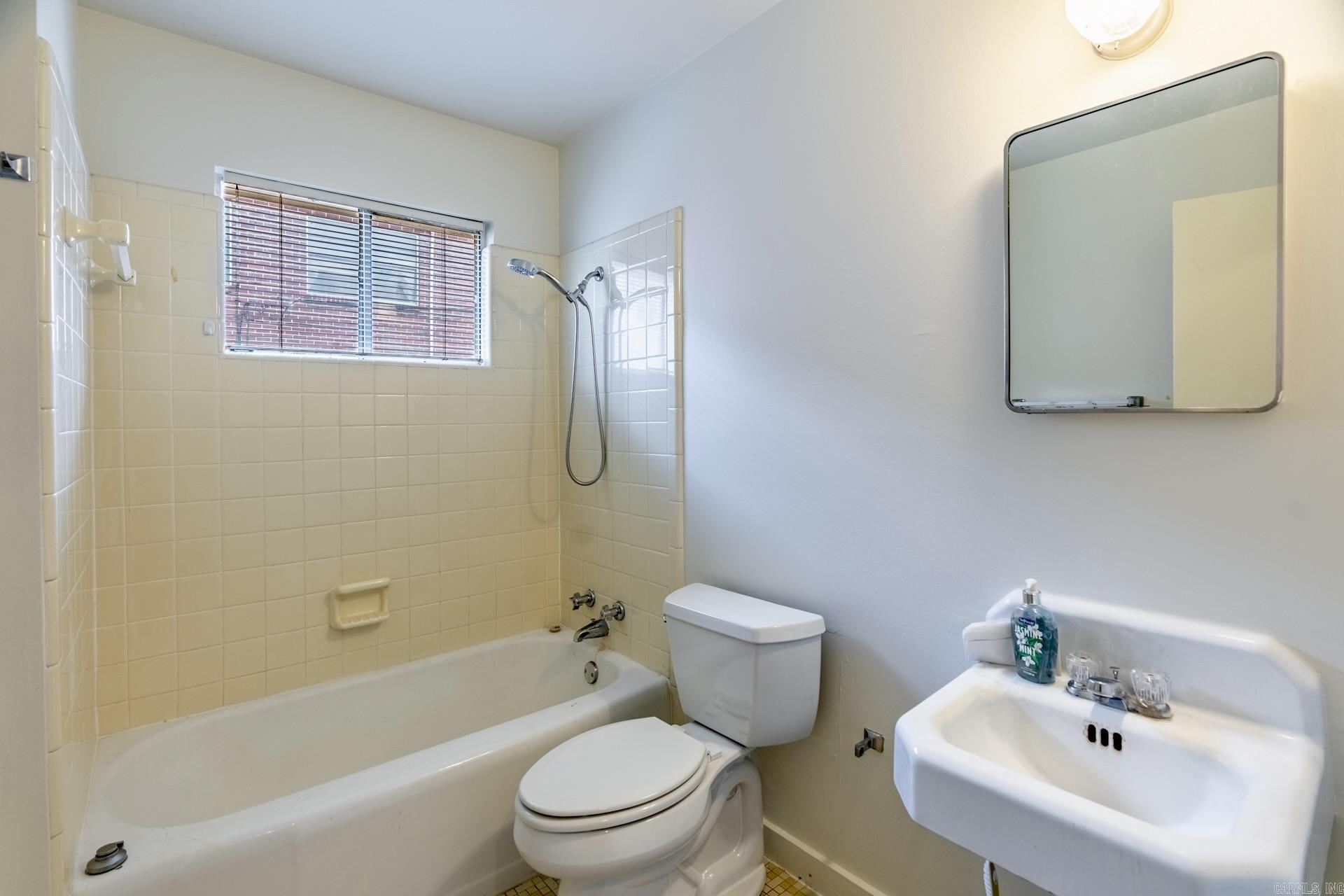 915 N Garfield Street  Little Rock, AR