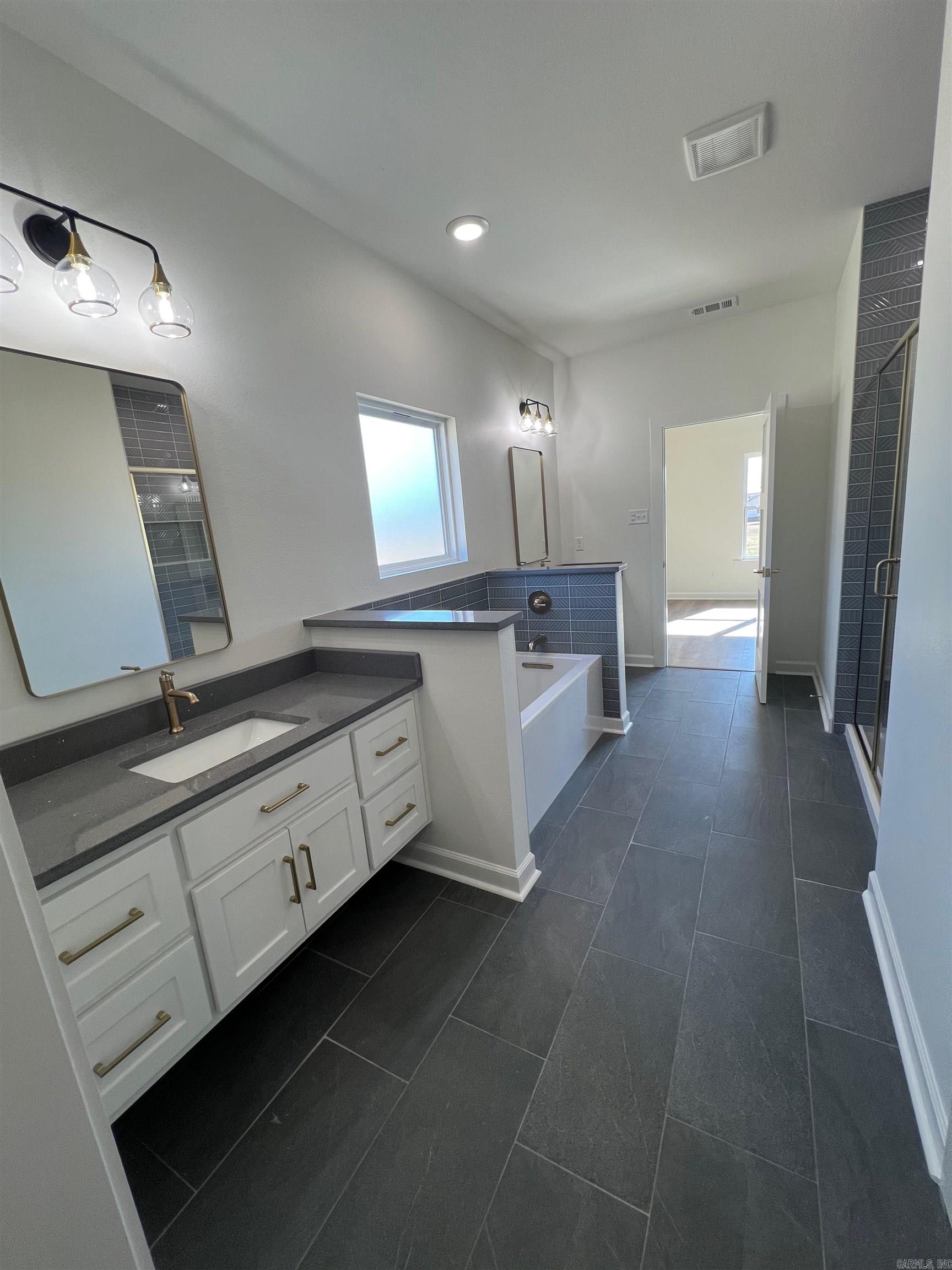 30 Echohawk  Cabot, AR