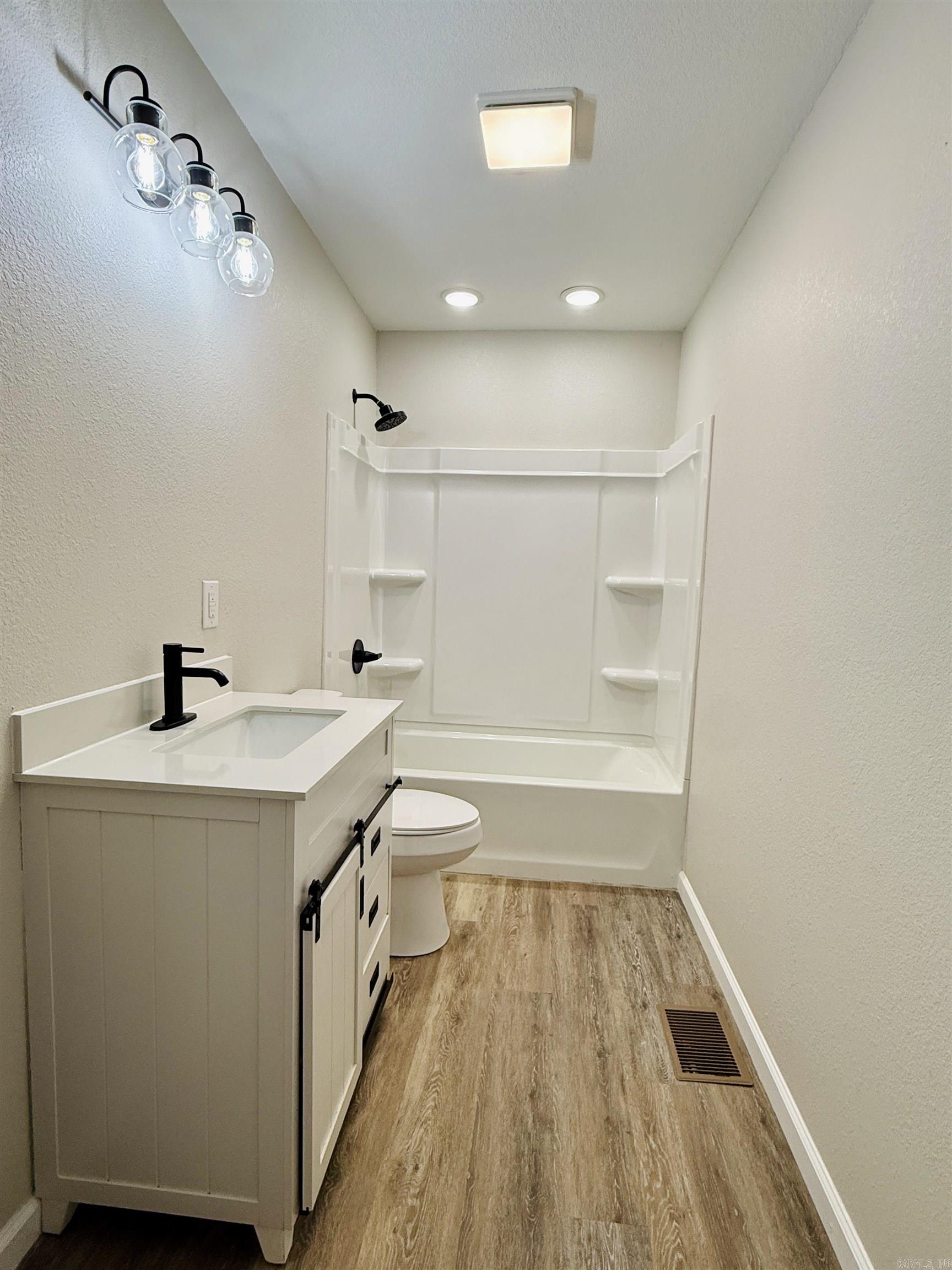 203 Saint Renee  Paragould, AR