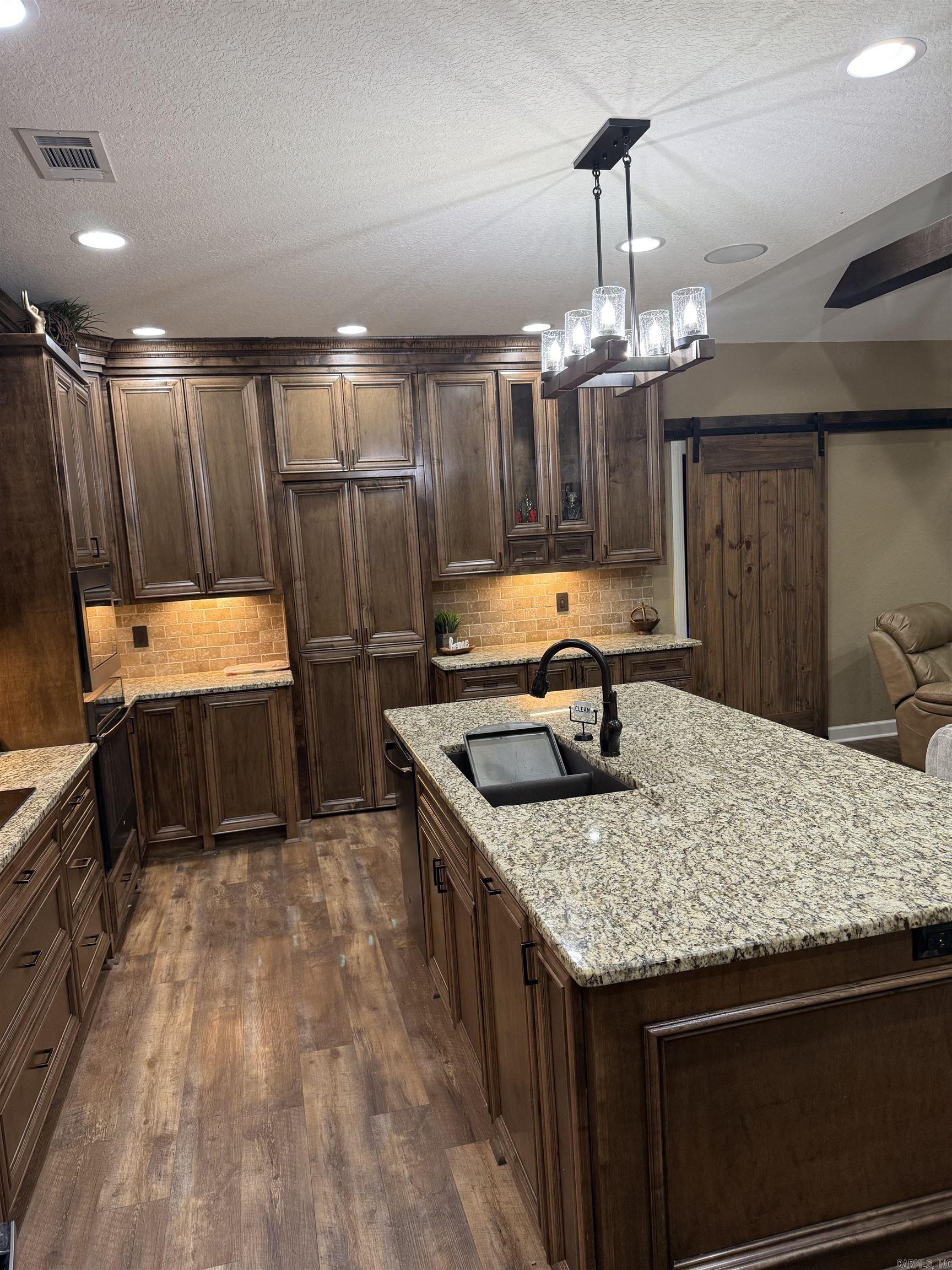 28 High Oak  Sherwood, AR