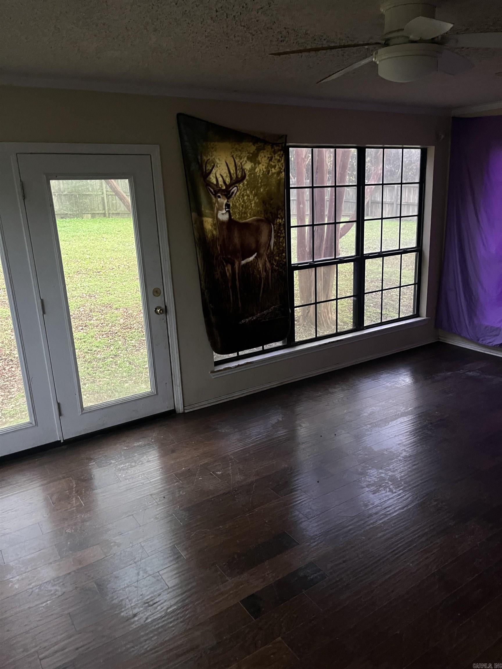 15 red oak lane  Russellville, AR