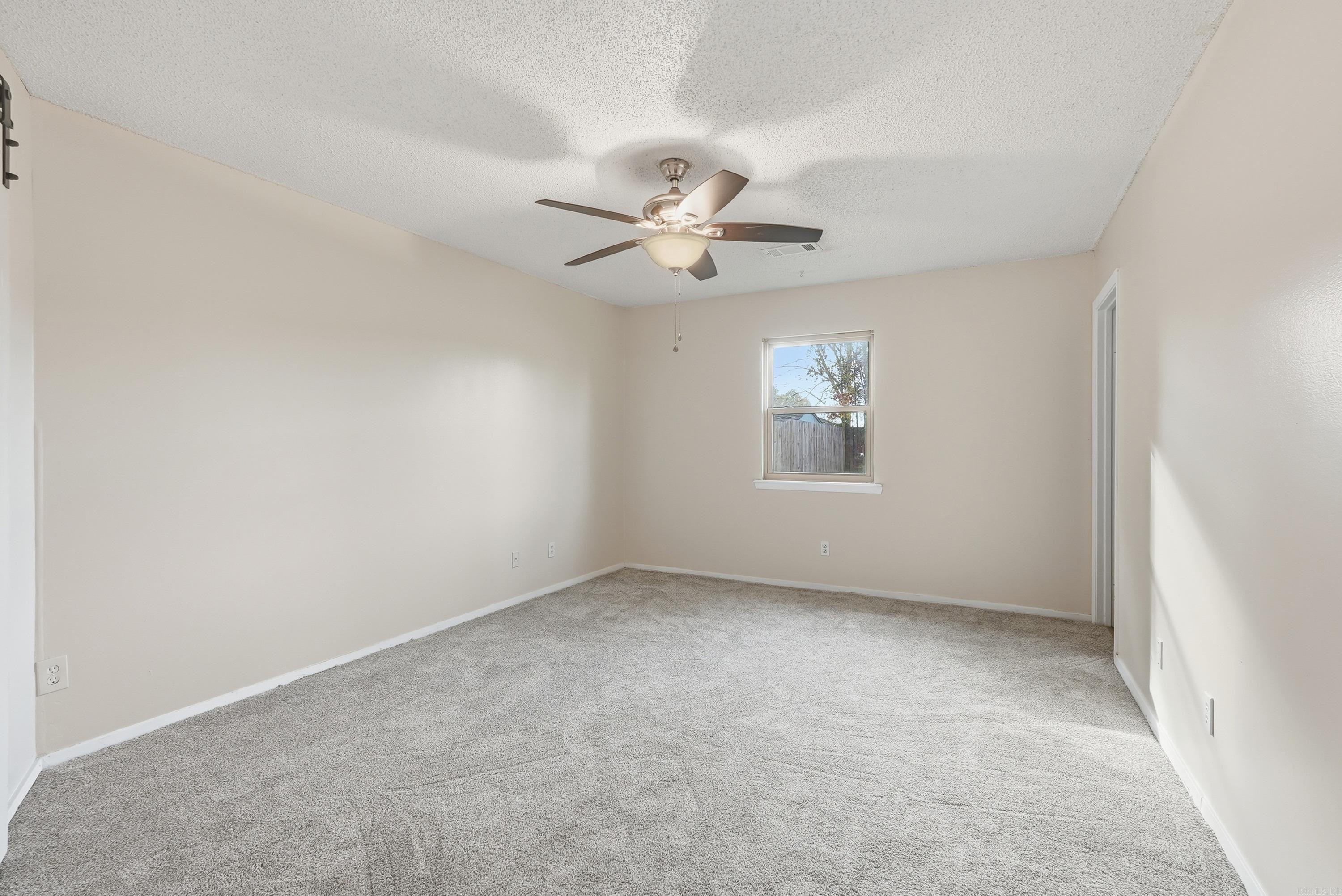 406 Ridgelea Ave  Sherwood, AR