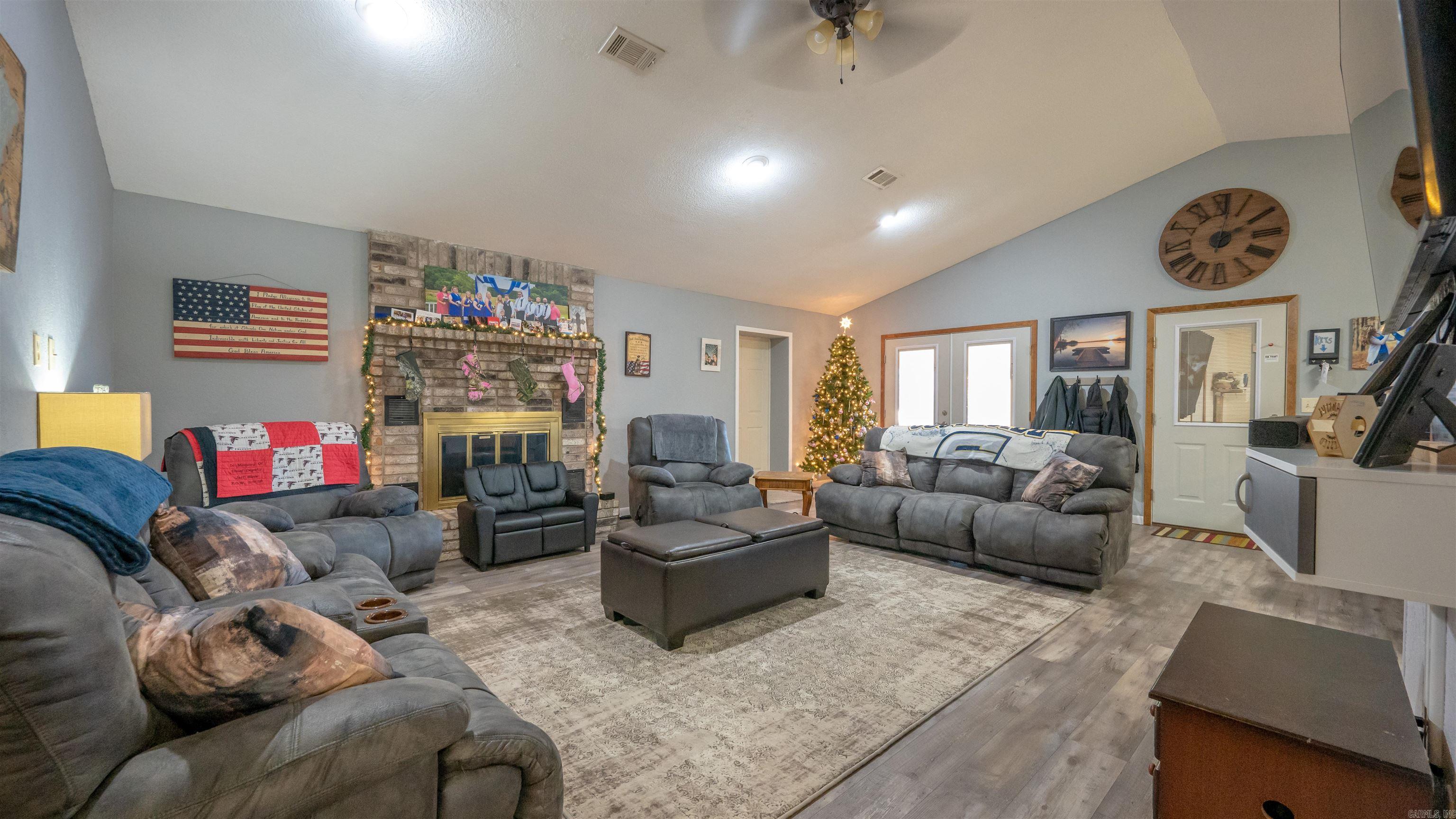 7 Melissa  Batesville, AR