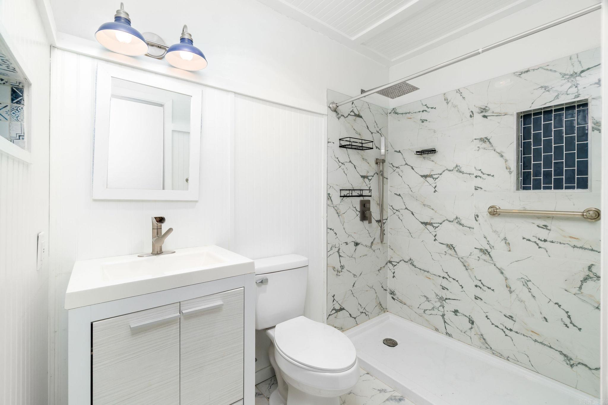 8 Tarifa Lane Hot Springs Village, AR 71909