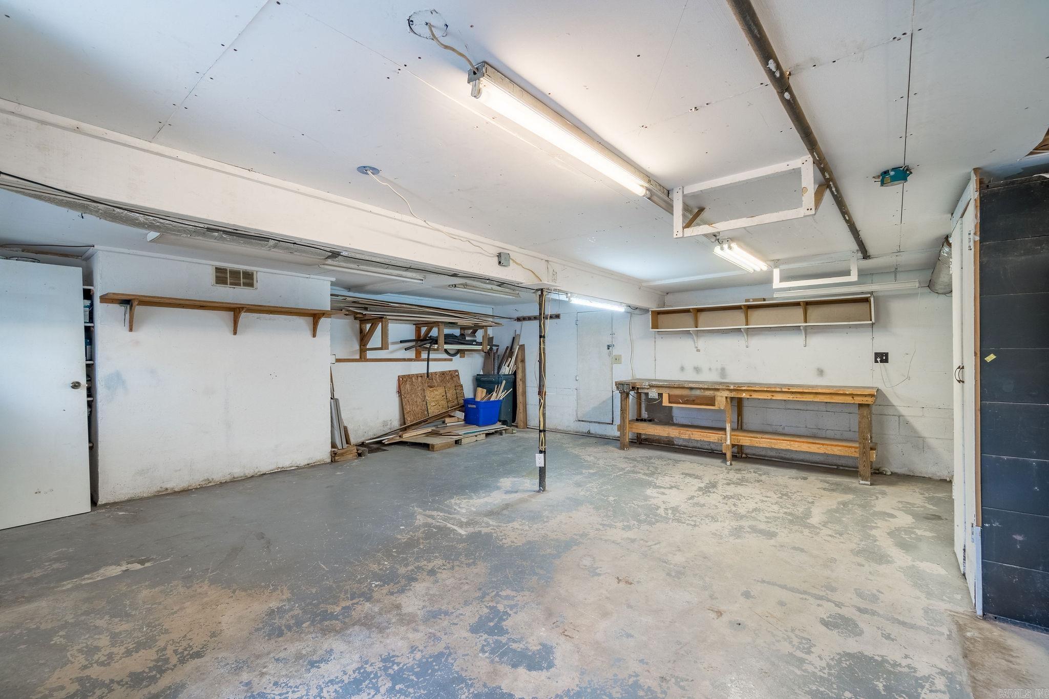 8 Tarifa Lane Hot Springs Village, AR 71909