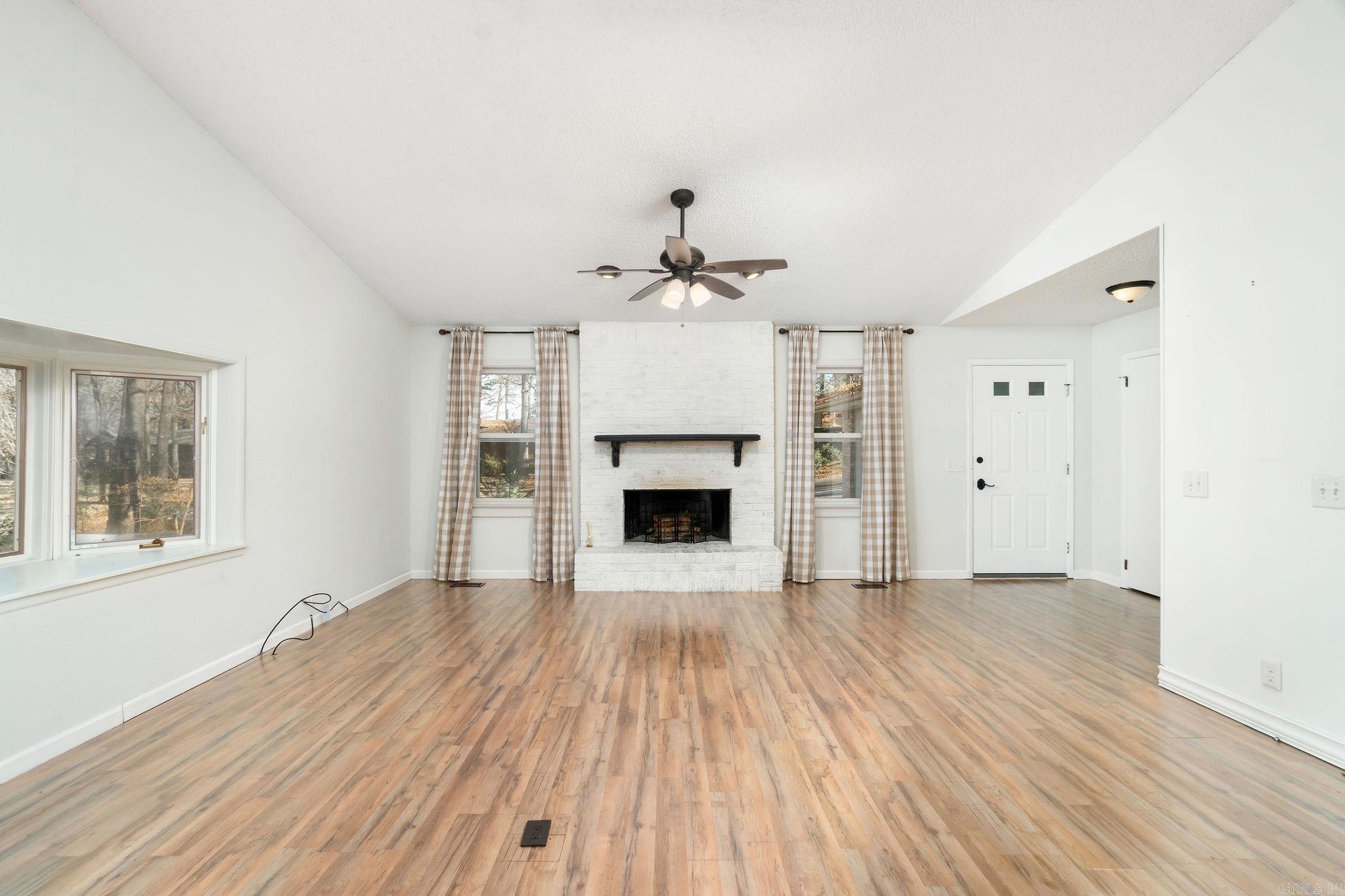 8 Tarifa Lane Hot Springs Village, AR 71909