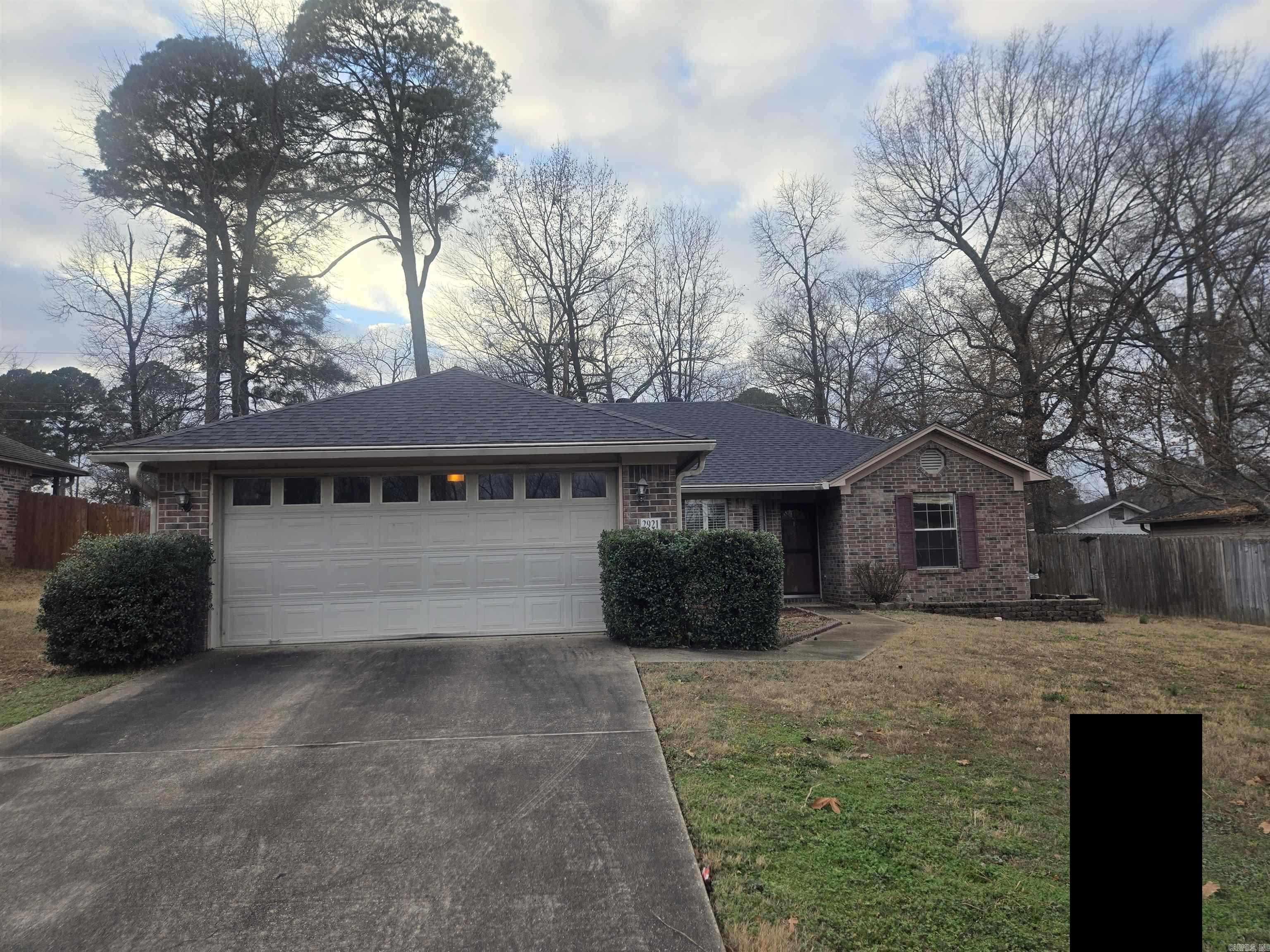 2921  Henson  Bryant, AR