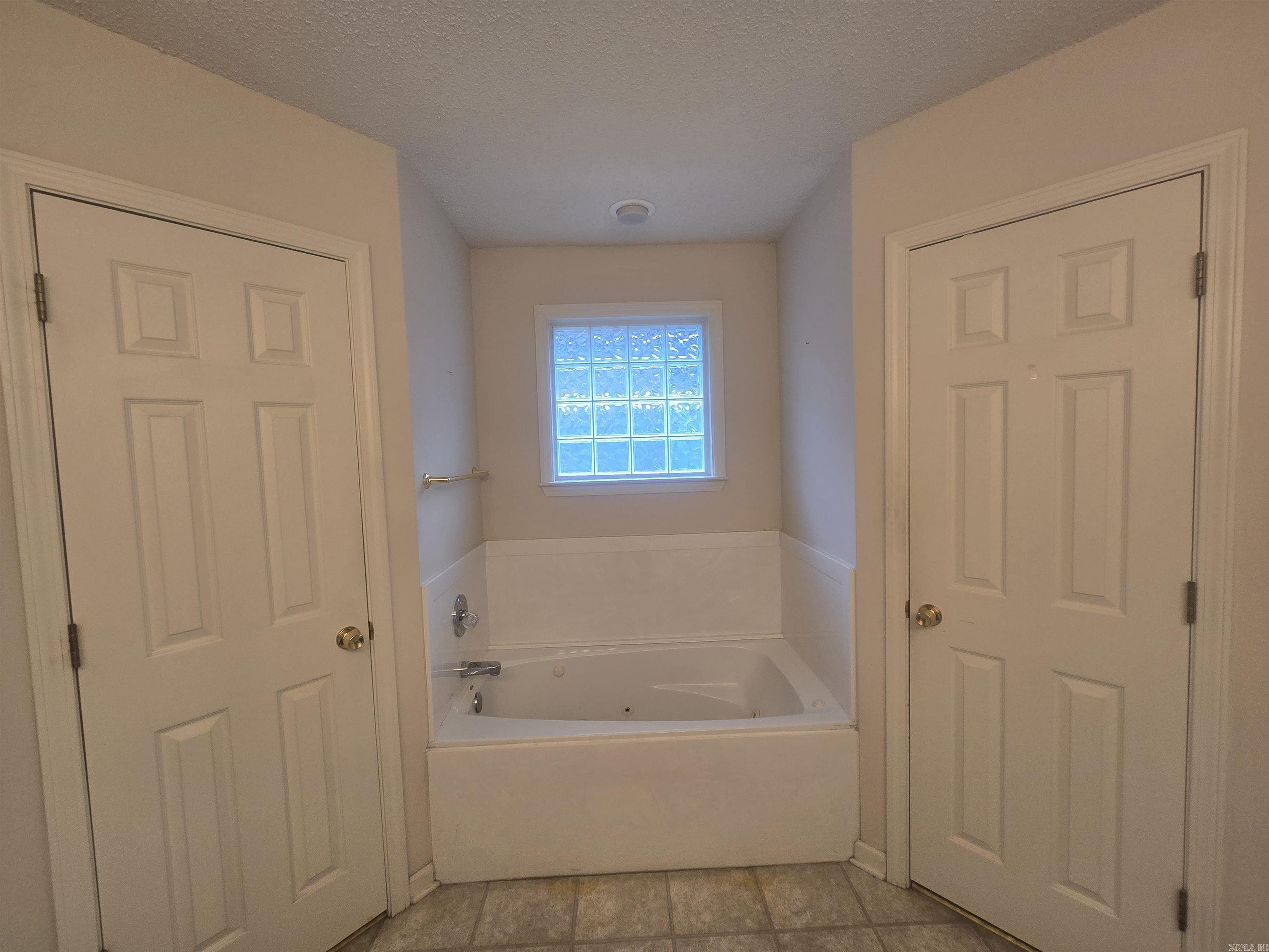 2921 Henson  Bryant, AR